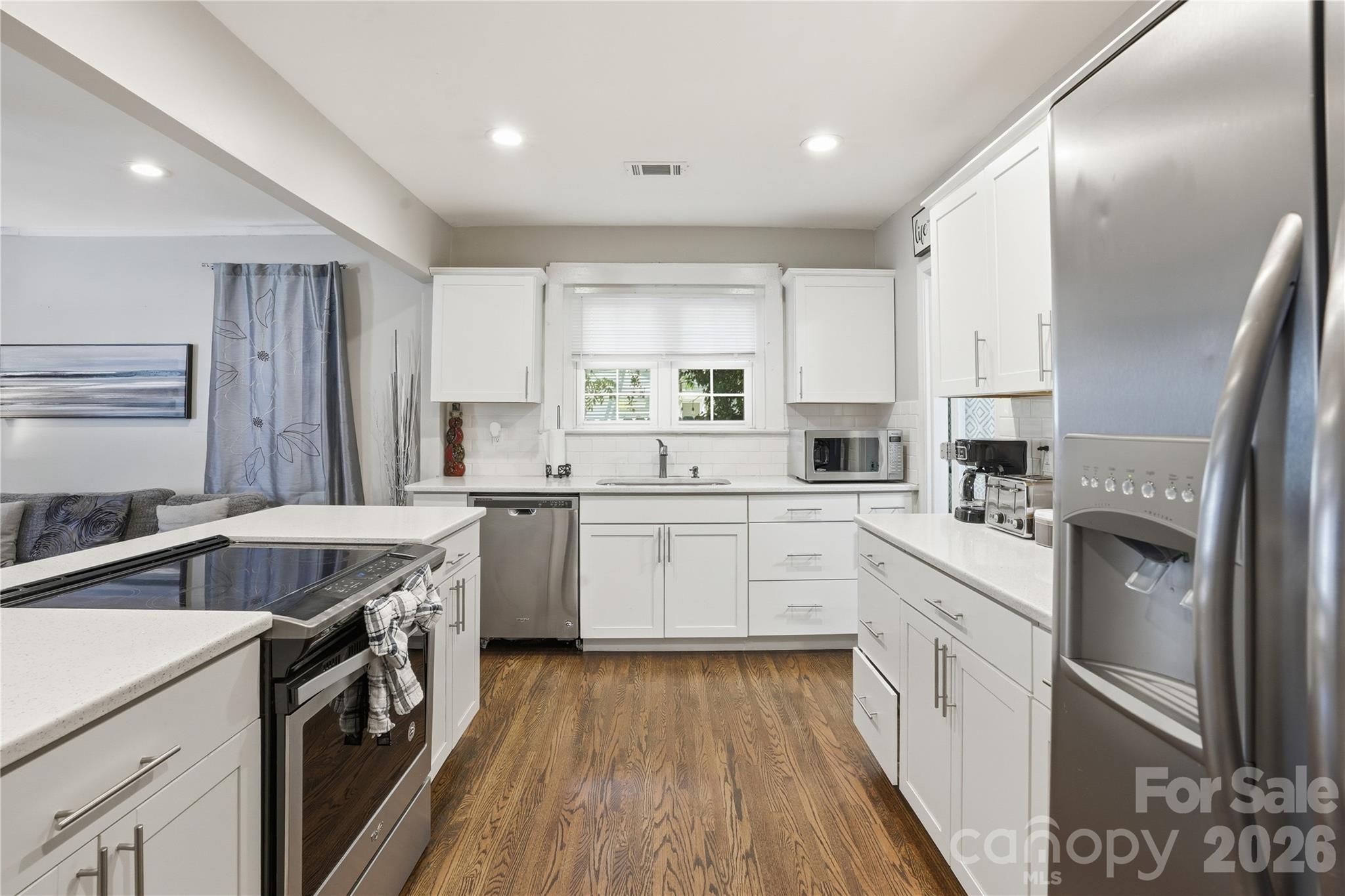 1411/1413 W 4th Street — Charlotte