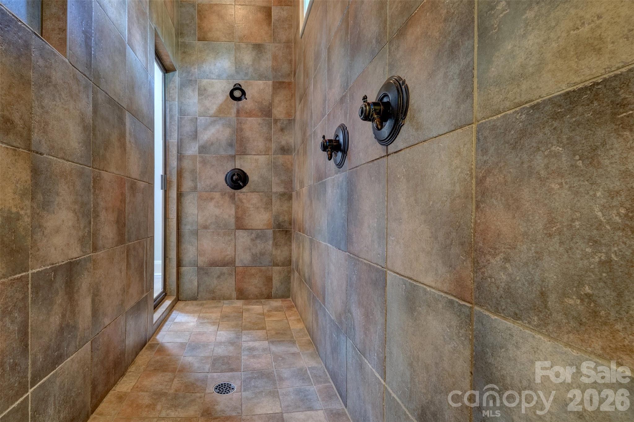 60 Marina Road — Lake Wylie