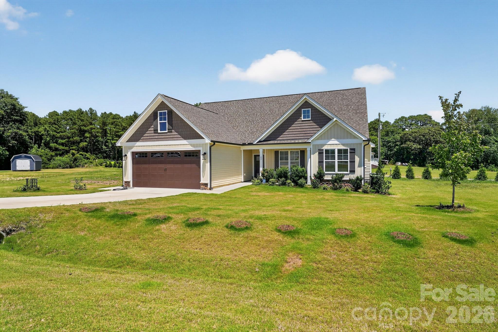 48 Tanseyleaf Drive — Smithfield