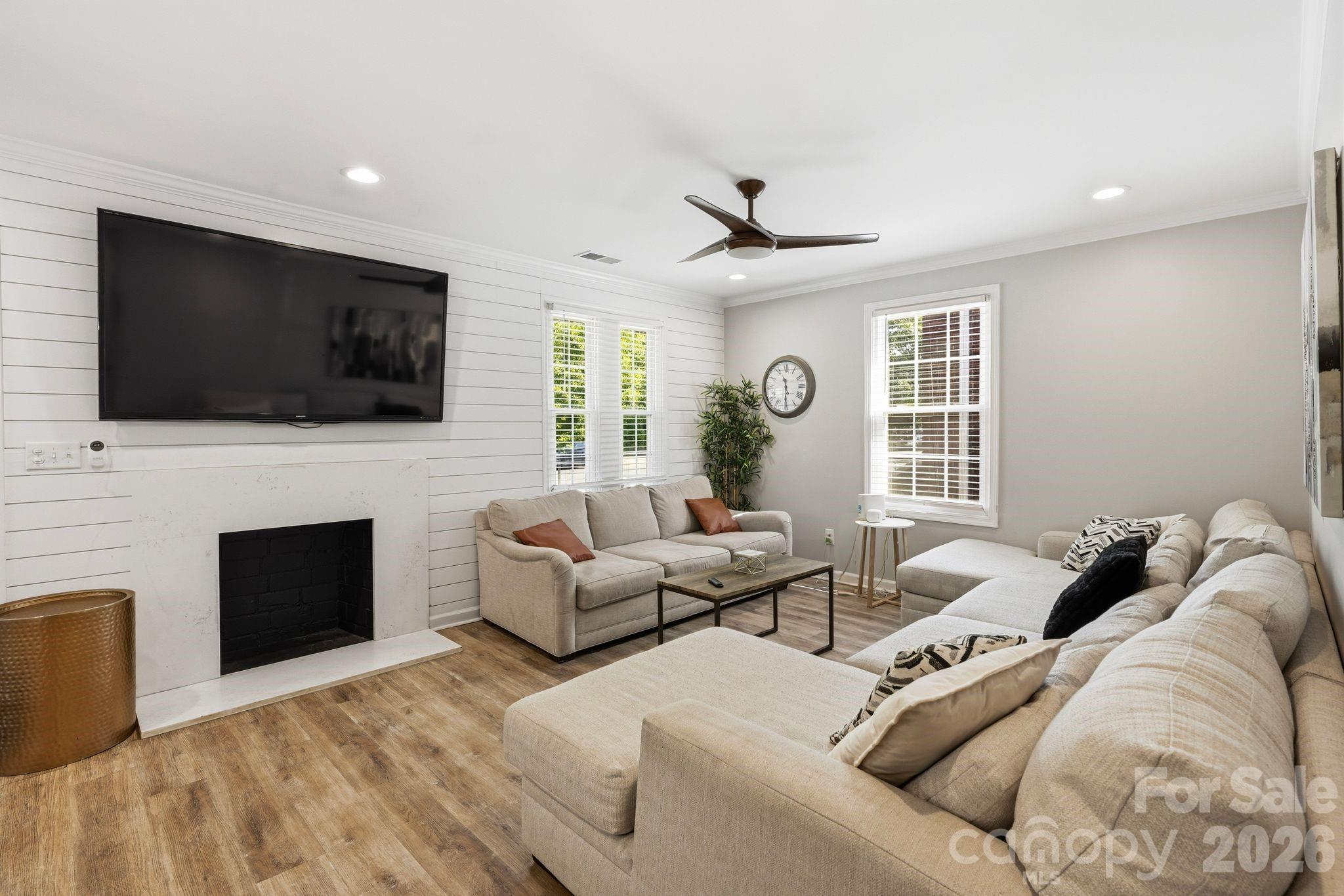 205 Grandin Road — Charlotte