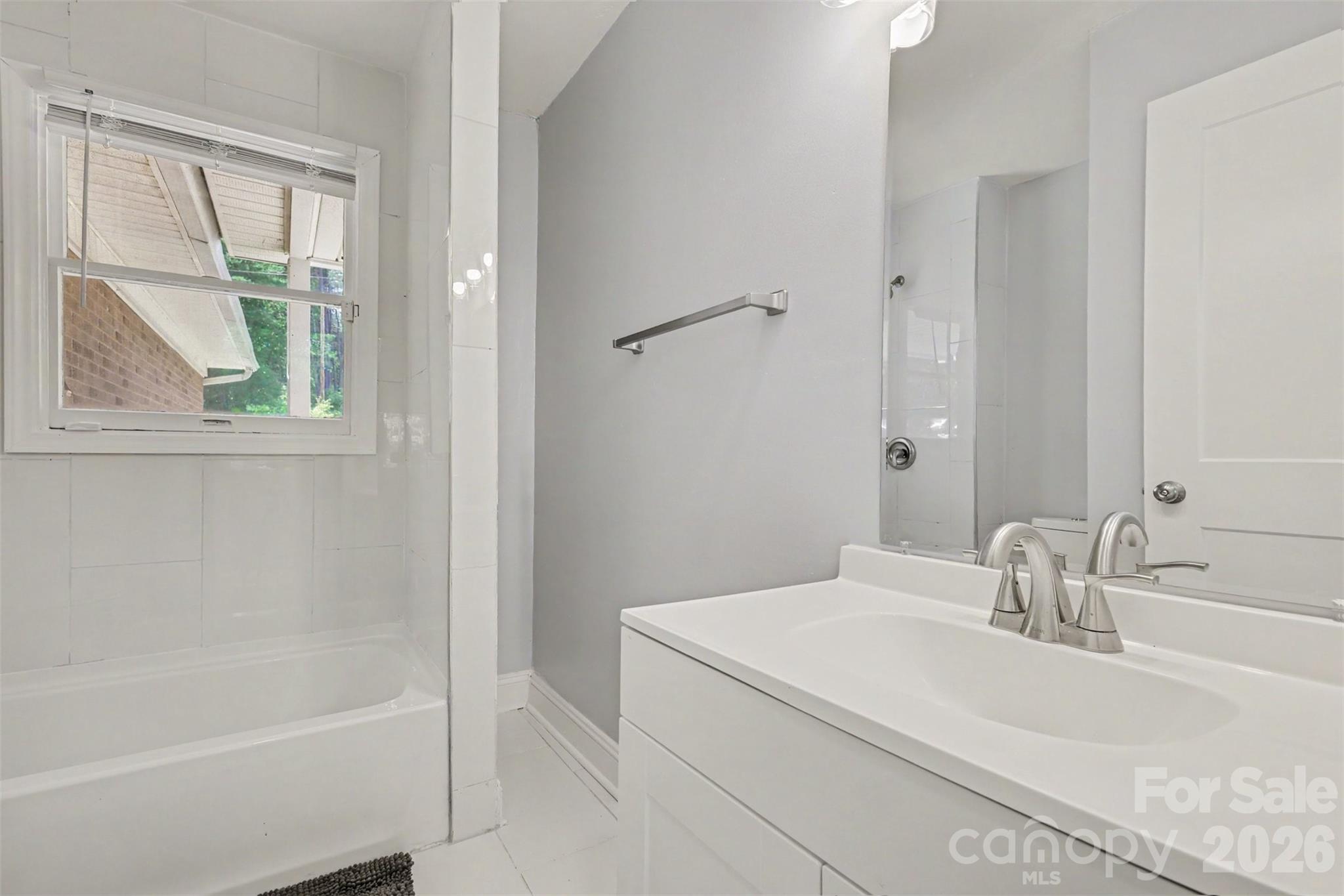 6917 Navajo Trail — Sherrills Ford