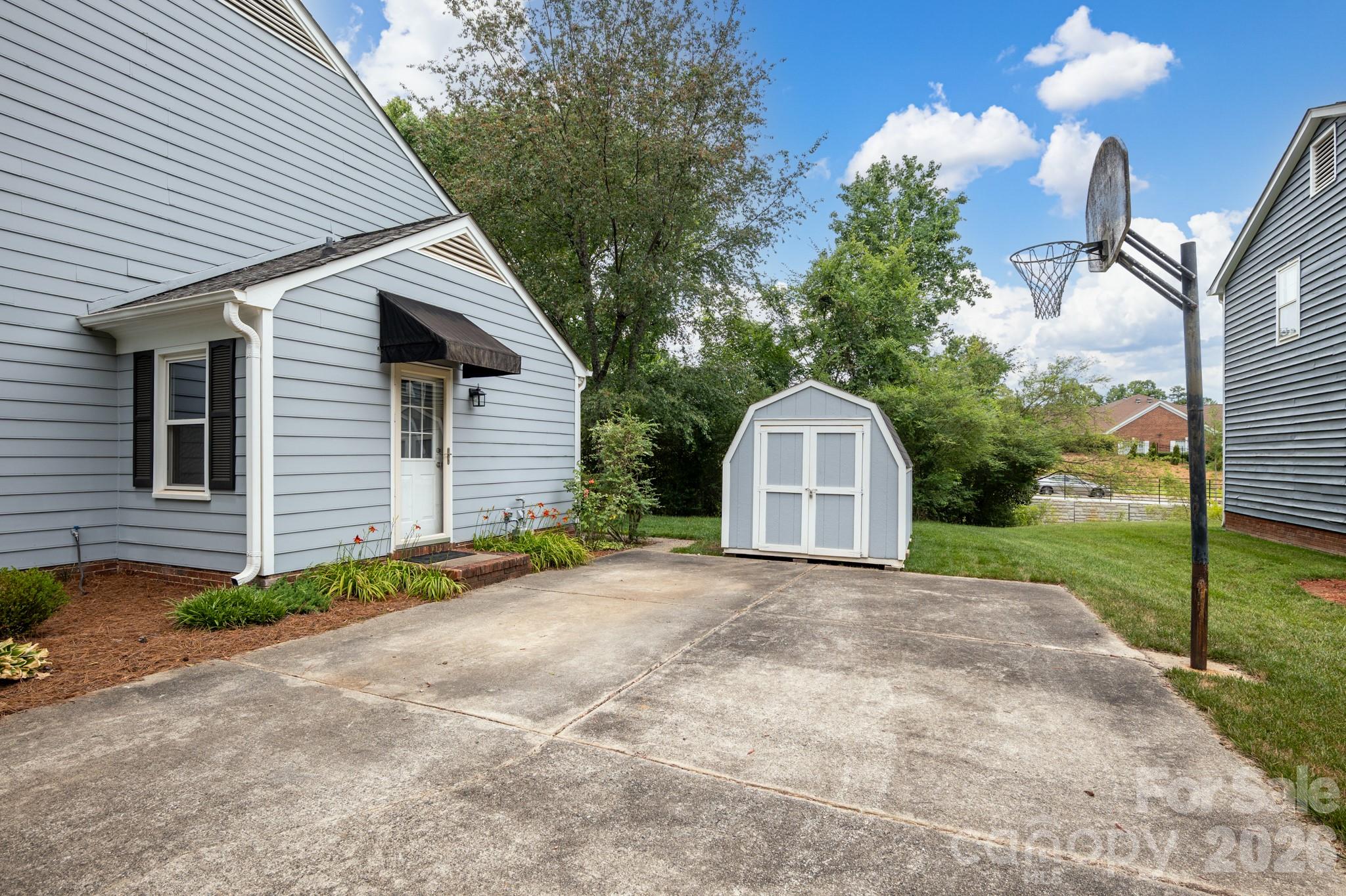8614 Ducksbill Drive — Charlotte