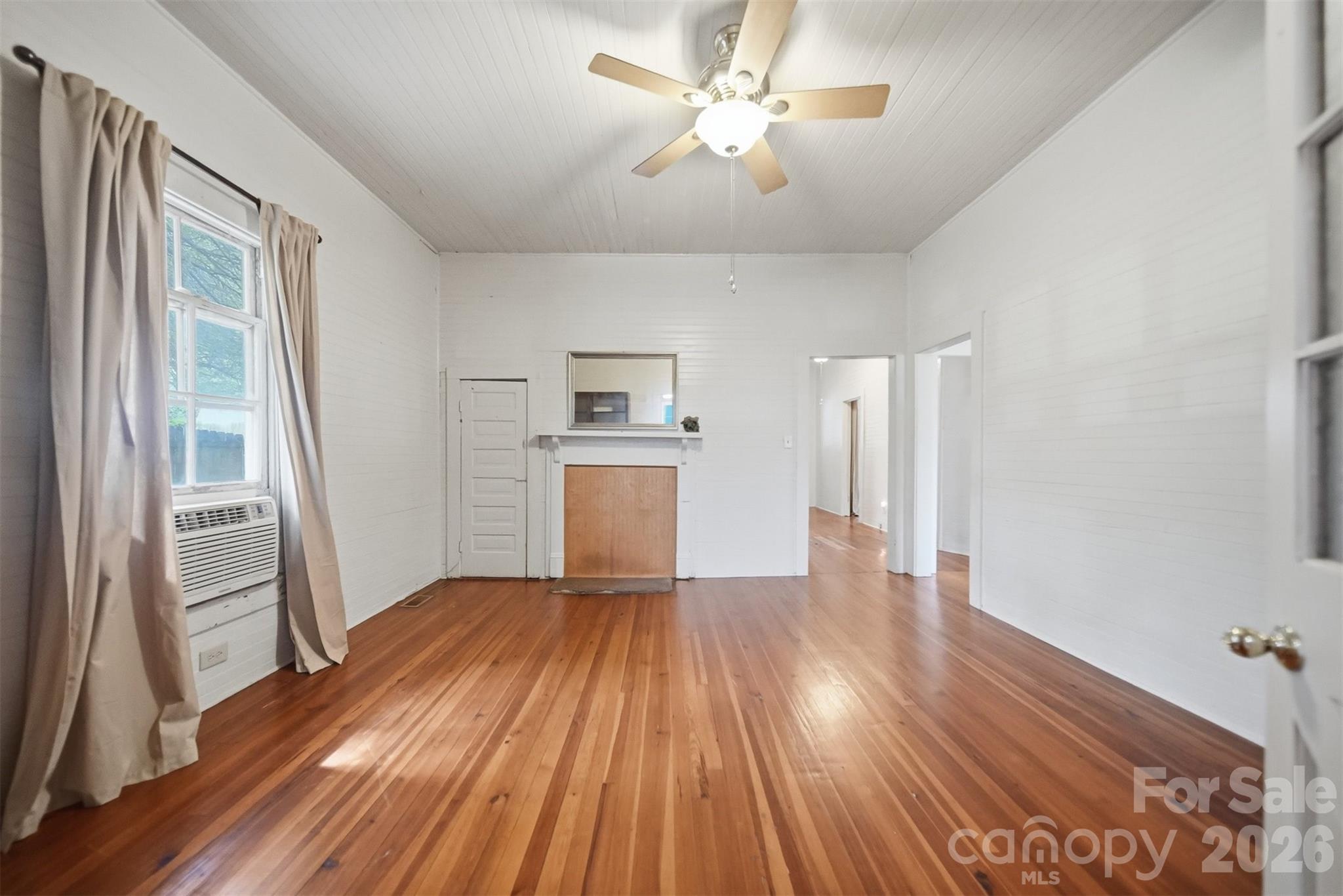 25 Central Avenue — Granite Falls