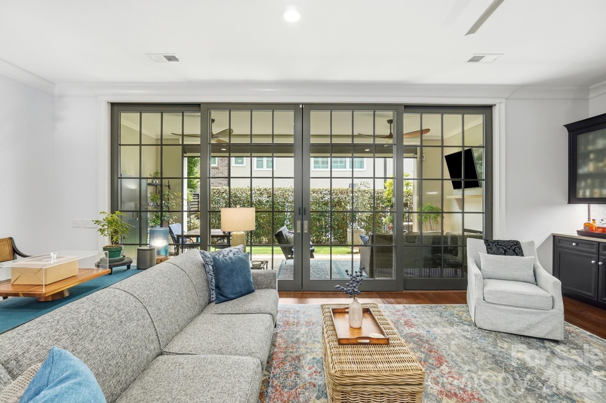 2430 Vail Avenue — Charlotte