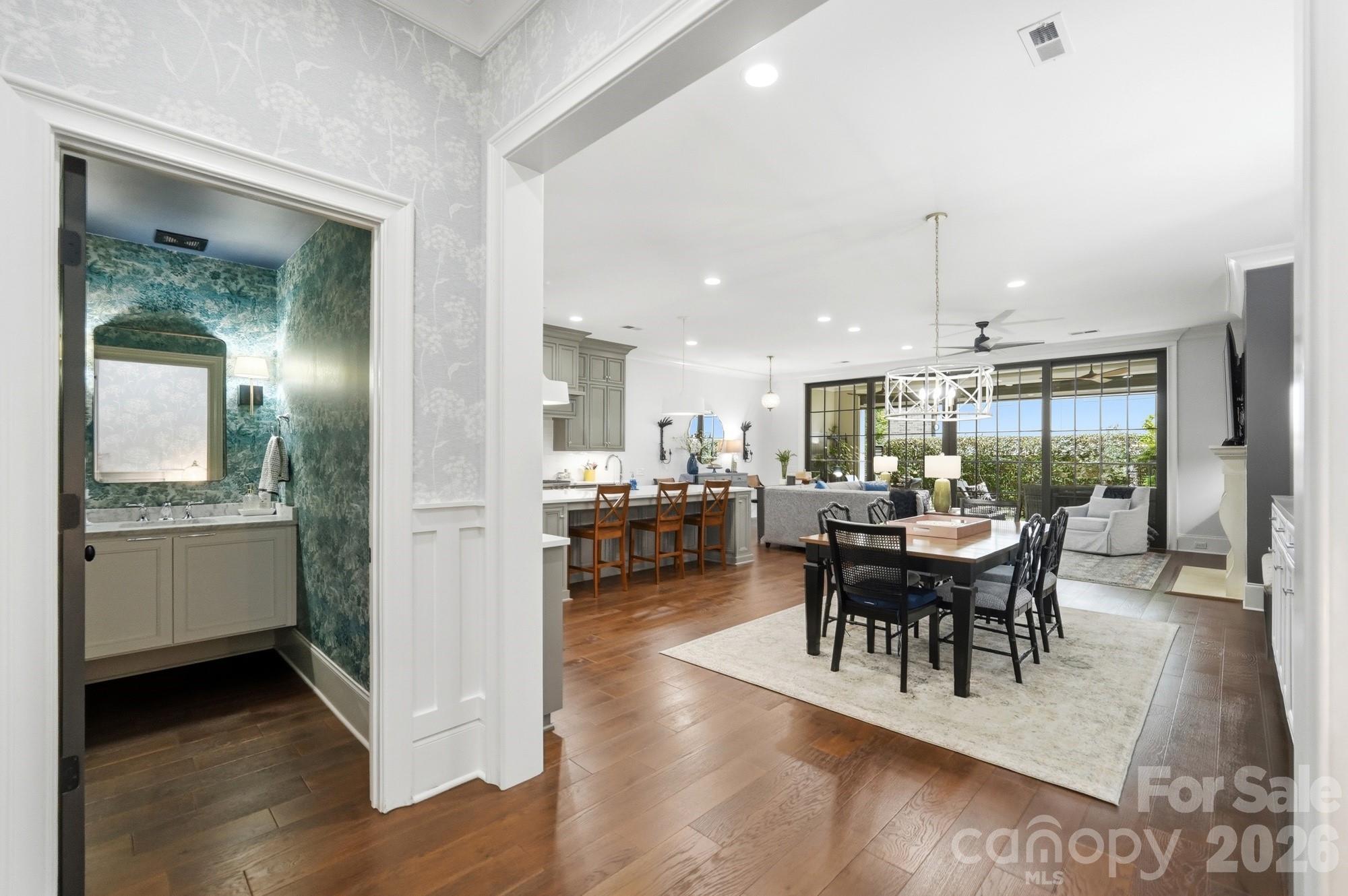 2430 Vail Avenue — Charlotte