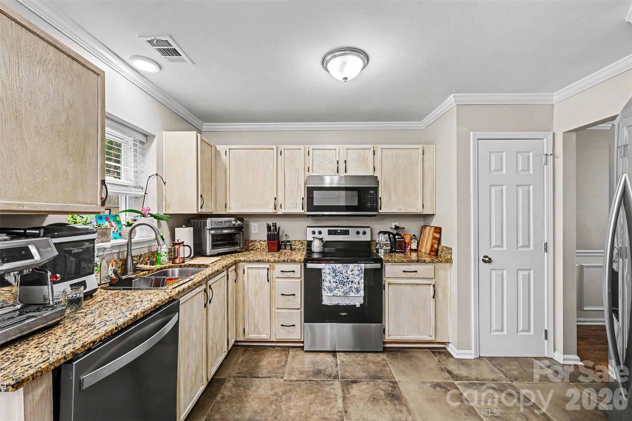 7602 Wynstone Ridge Circle — Huntersville
