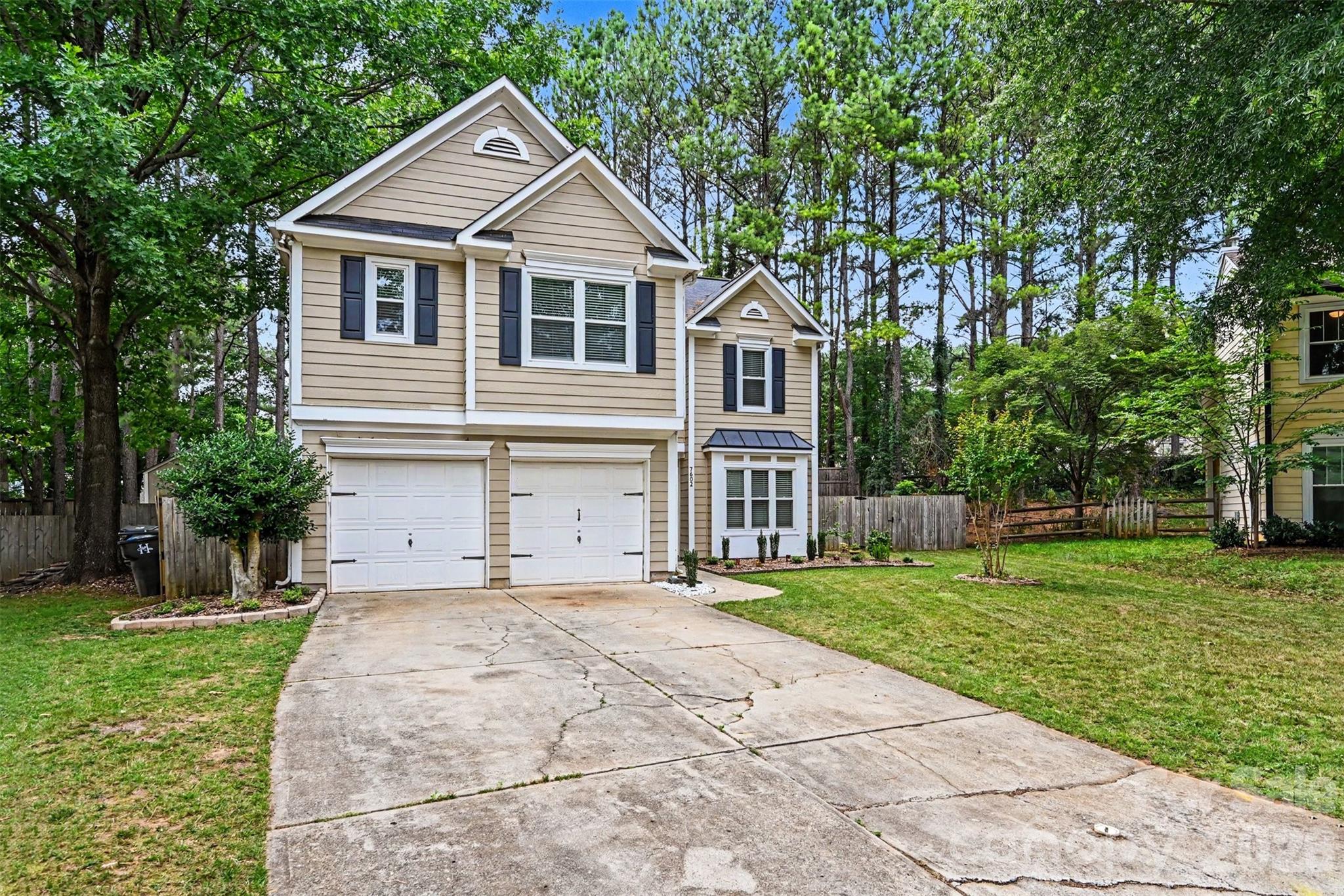 7602 Wynstone Ridge Circle — Huntersville