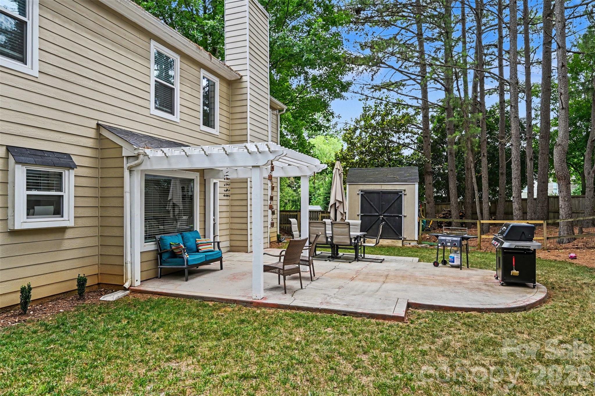 7602 Wynstone Ridge Circle — Huntersville