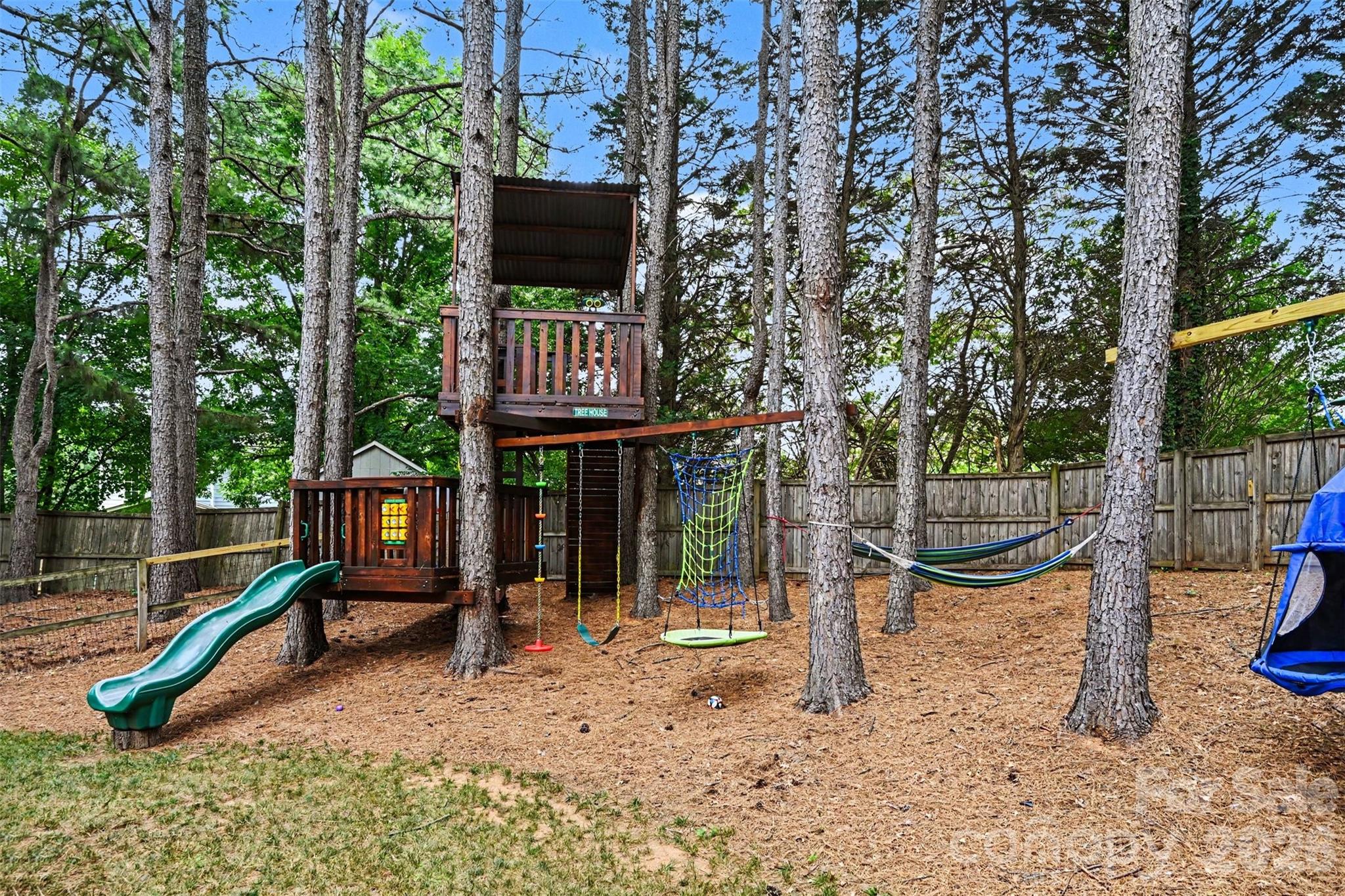 7602 Wynstone Ridge Circle — Huntersville