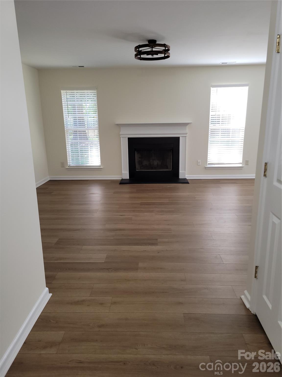 8012 Sheckler Lane — Matthews