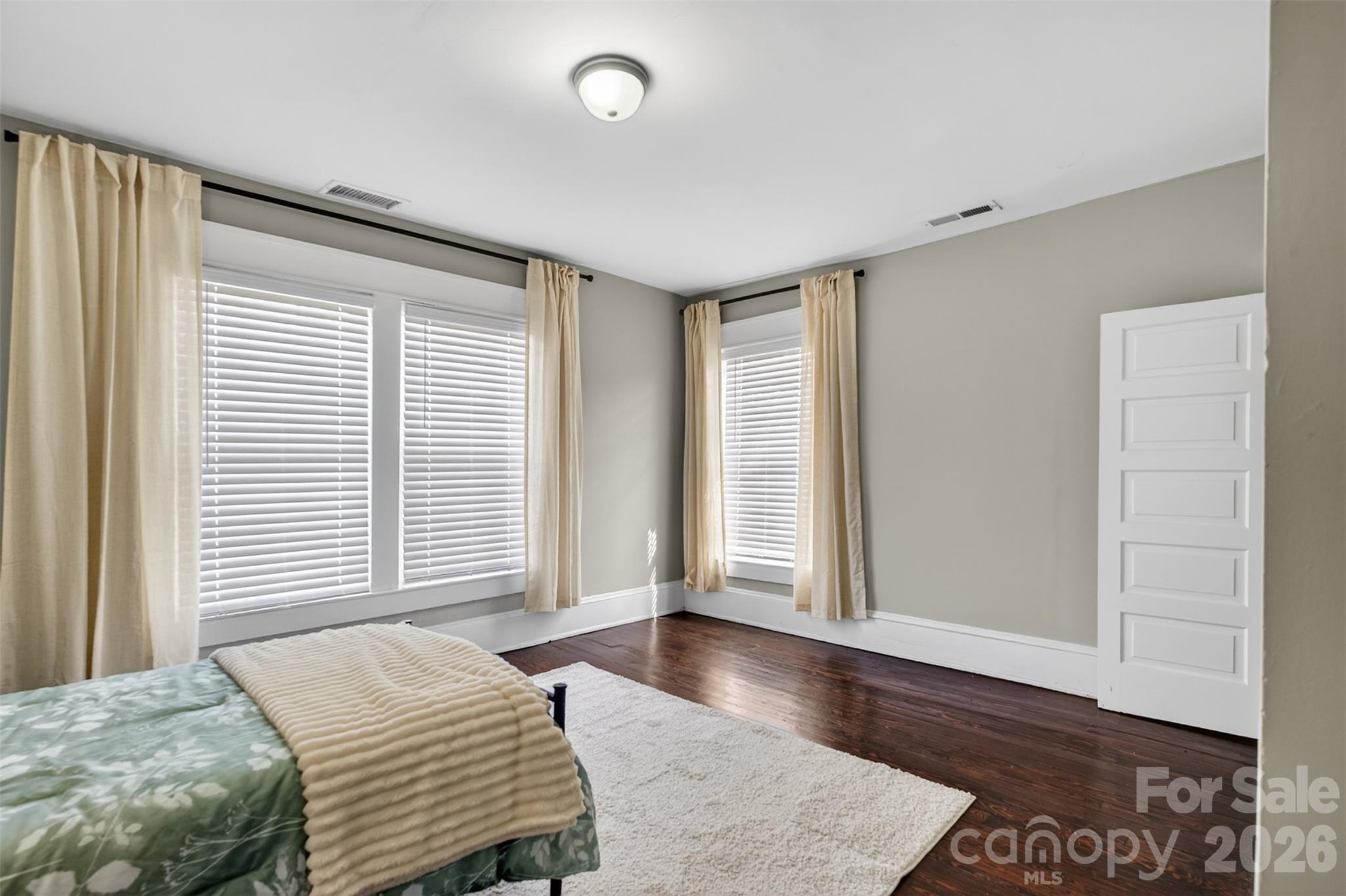 610 Westside Drive — Lexington
