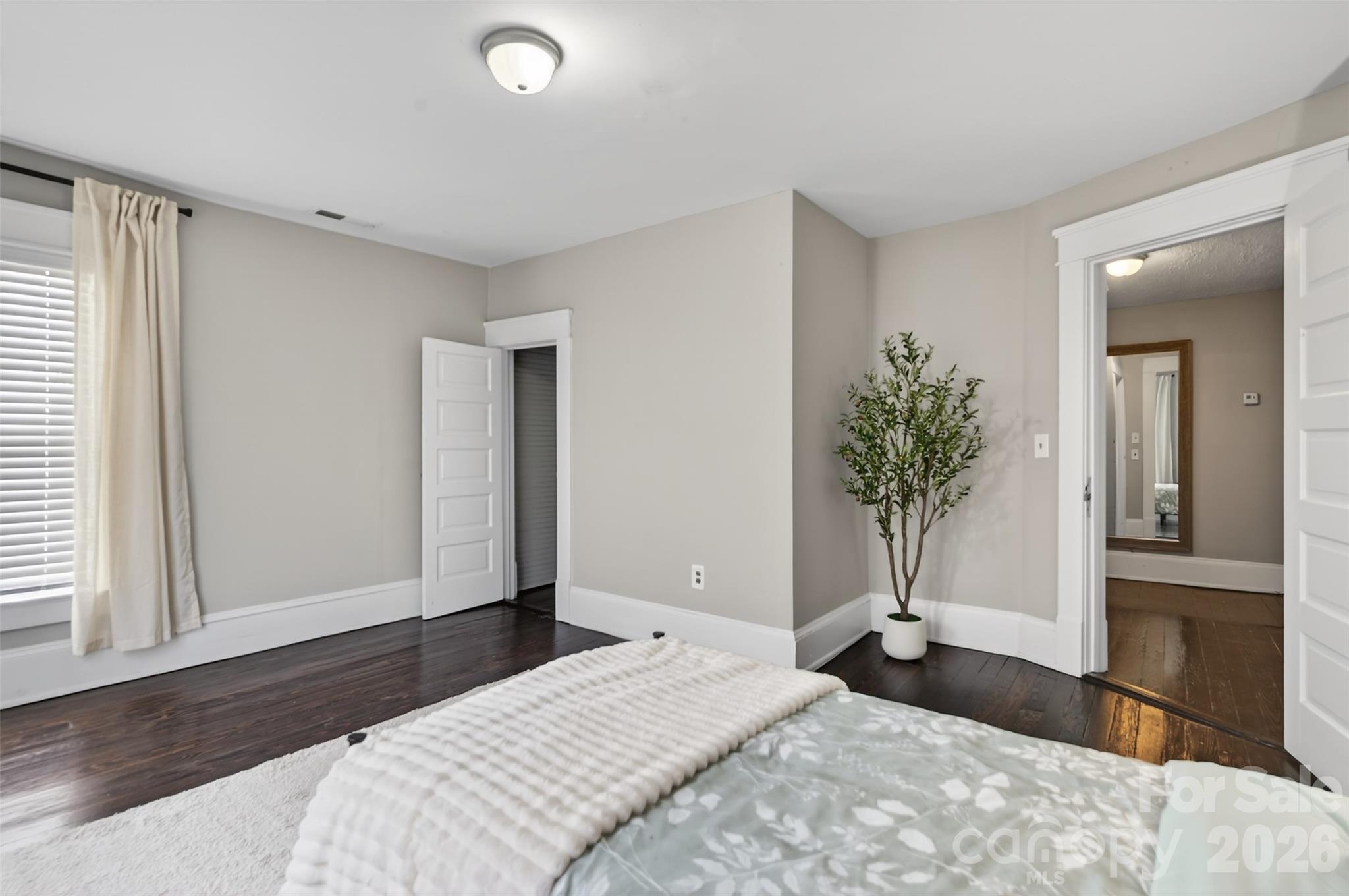610 Westside Drive — Lexington