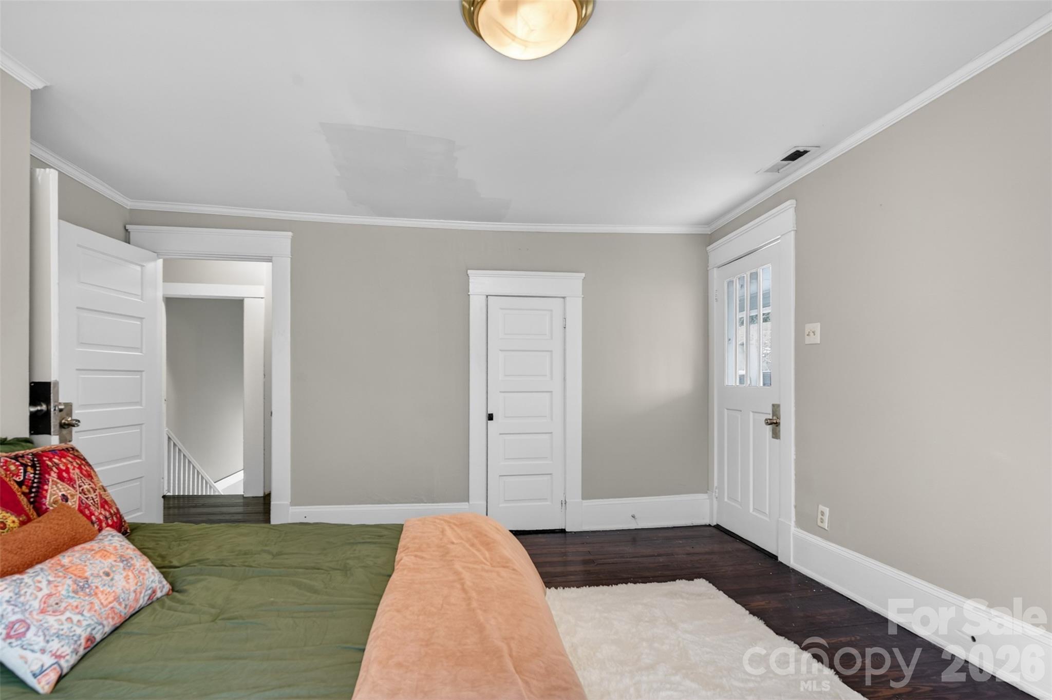 610 Westside Drive — Lexington