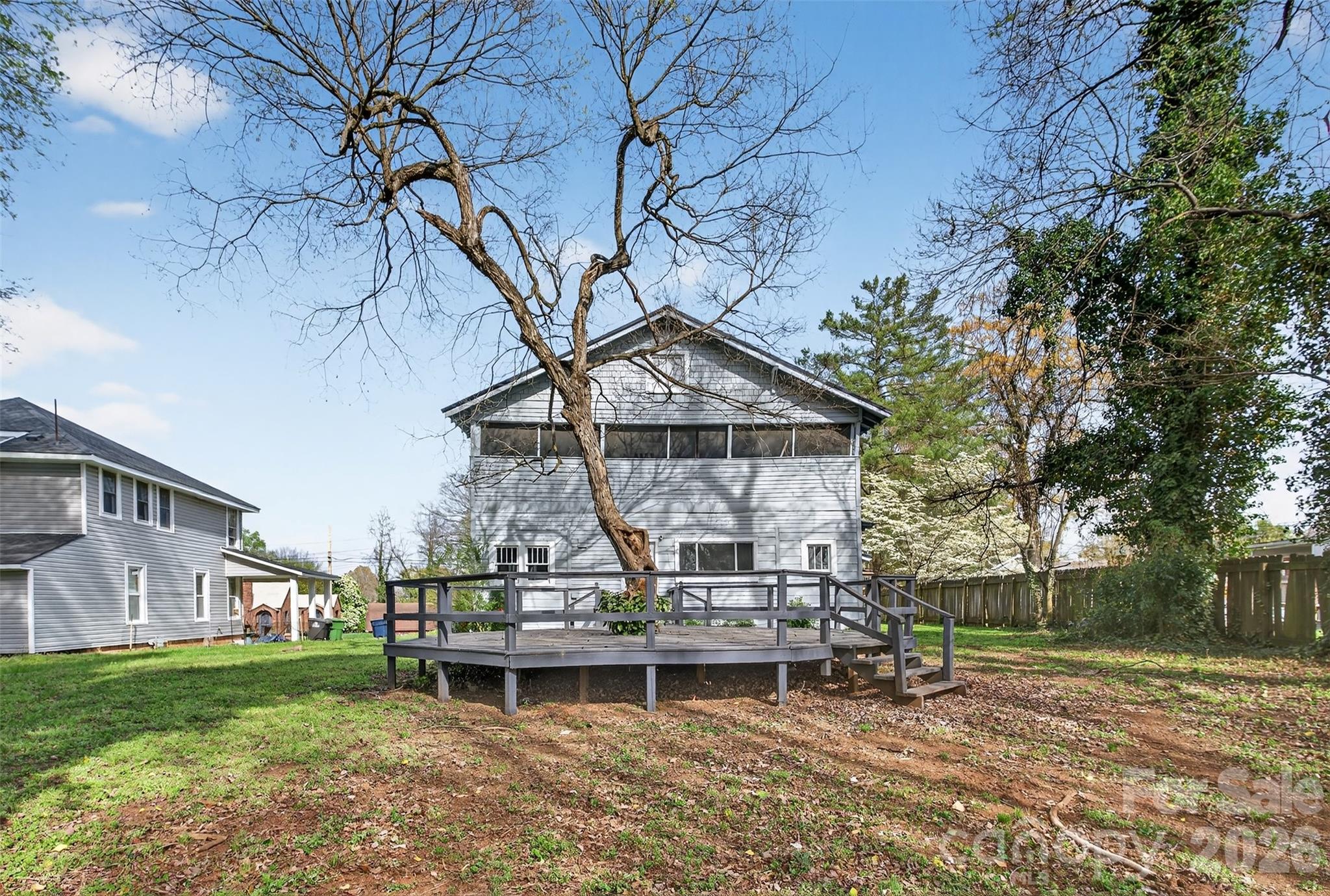 610 Westside Drive — Lexington