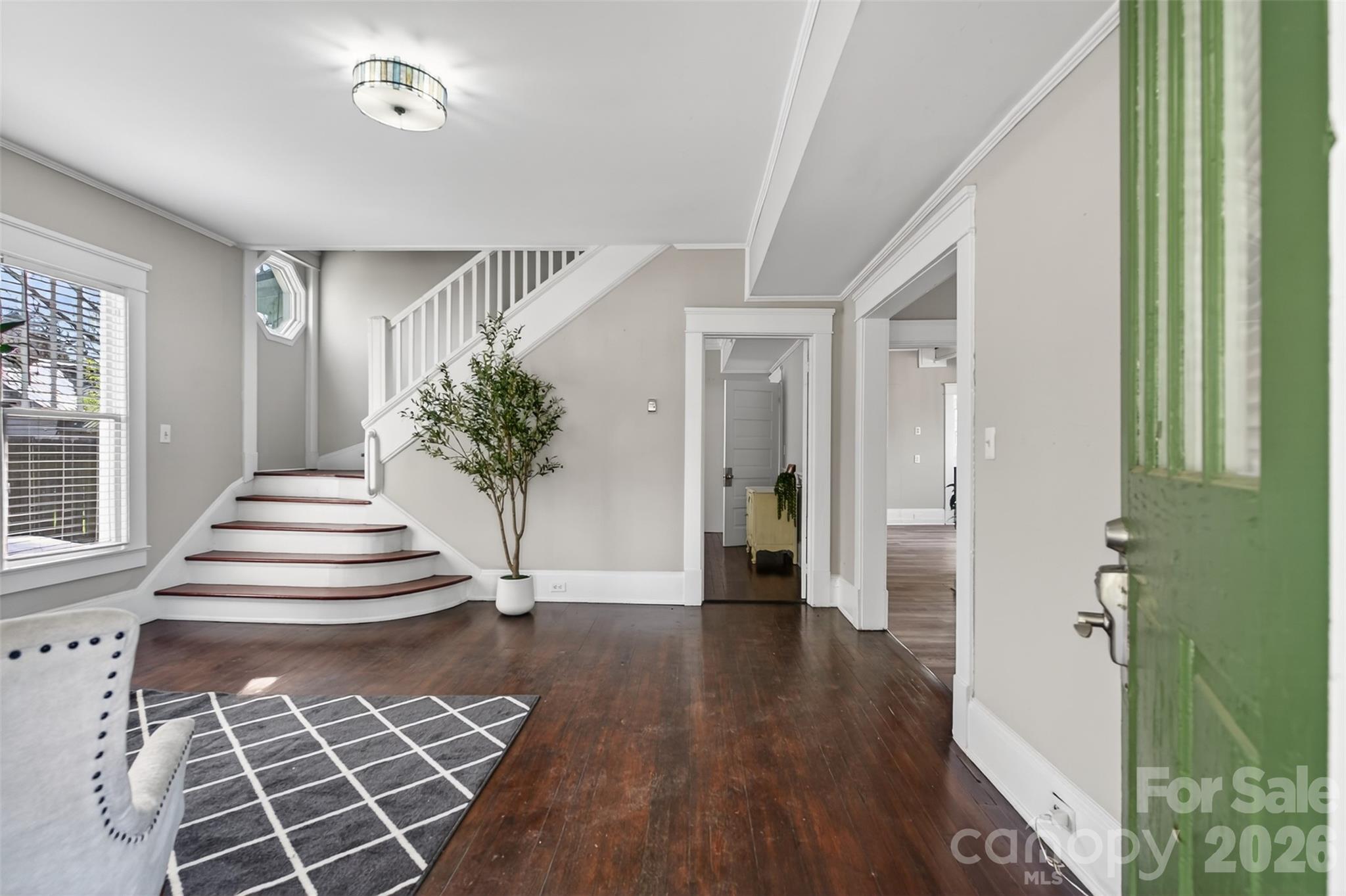 610 Westside Drive — Lexington