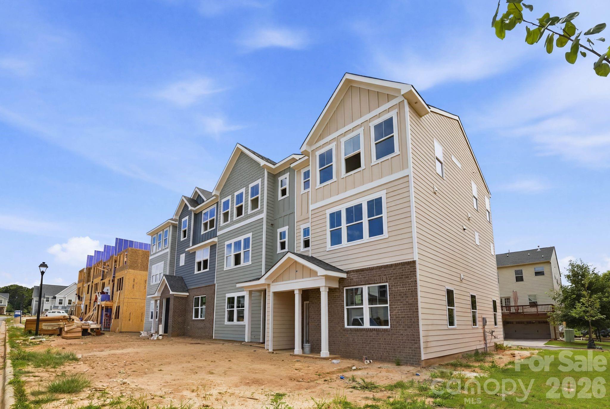 4043 Bass River Parkway — Charlotte