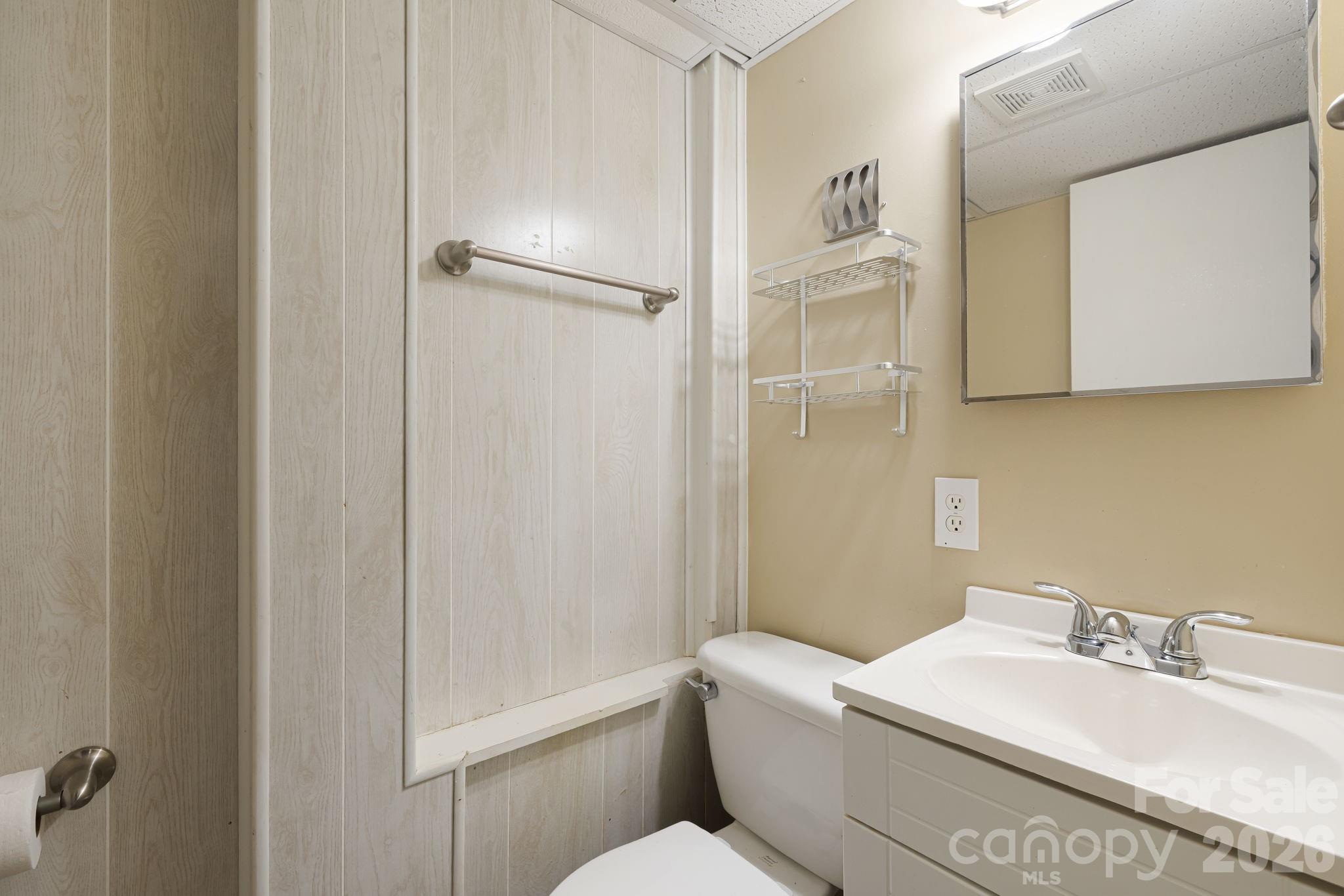 10 Botany View Court — Asheville