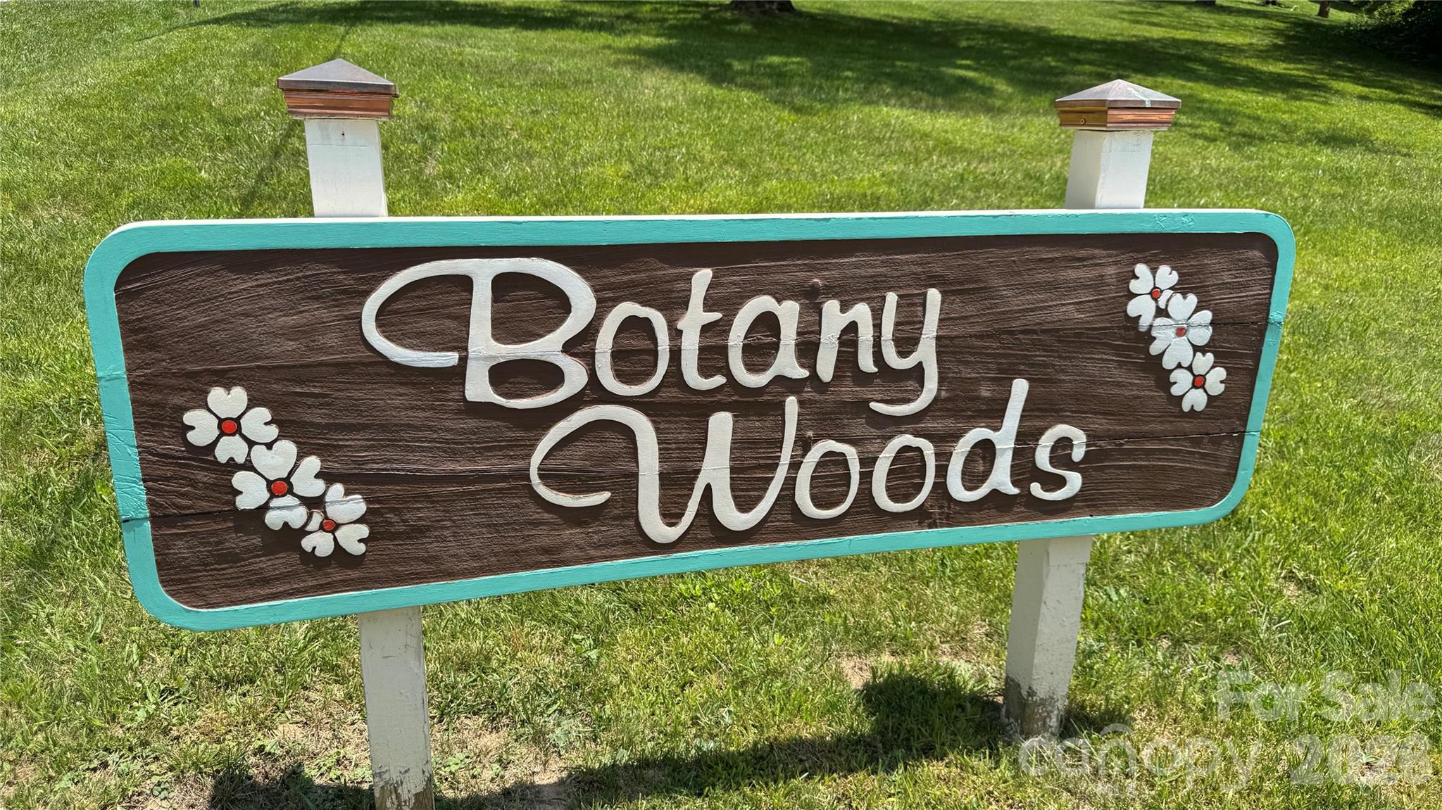 10 Botany View Court — Asheville