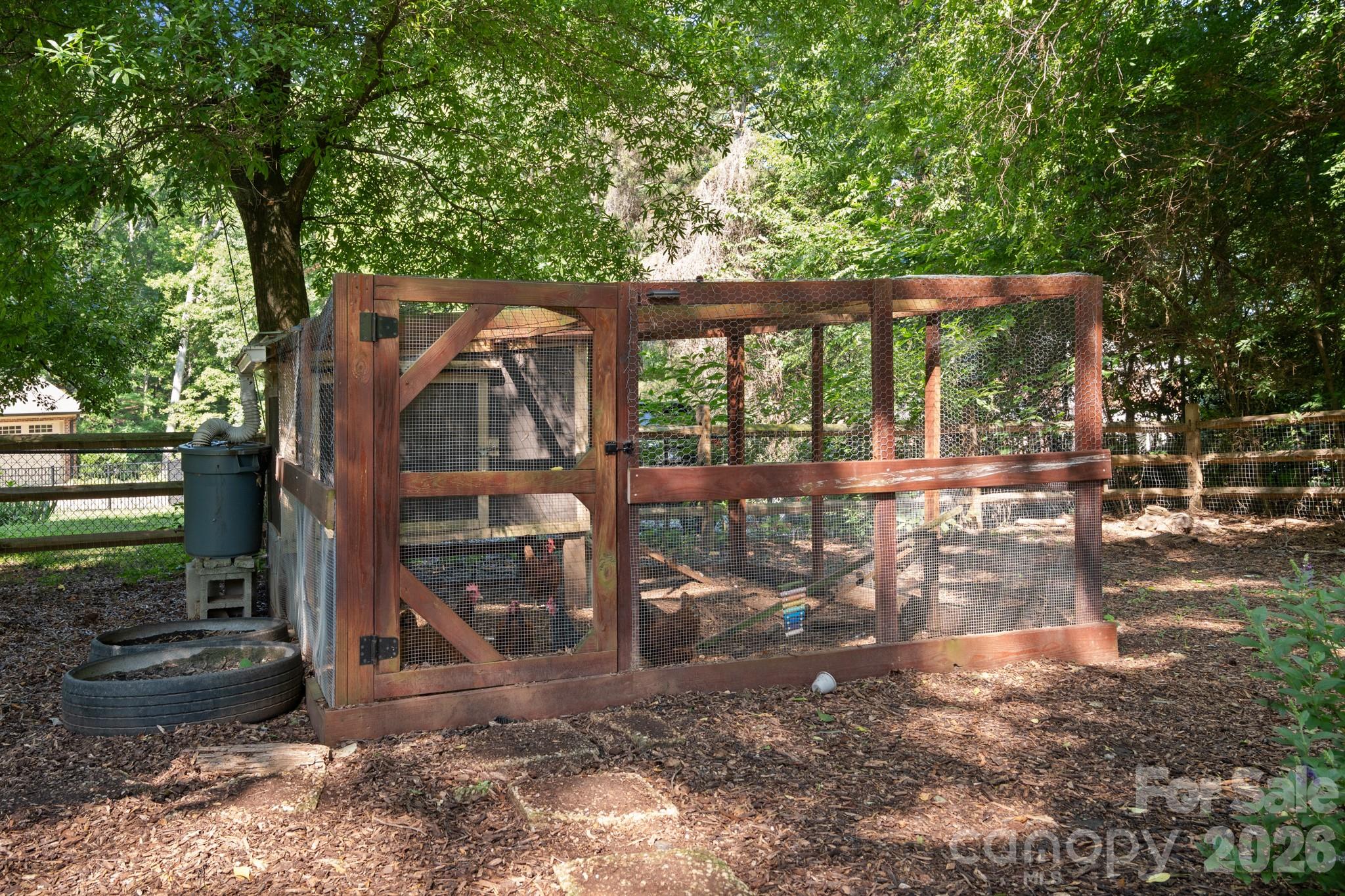 1307 Bennington Drive NW — Concord