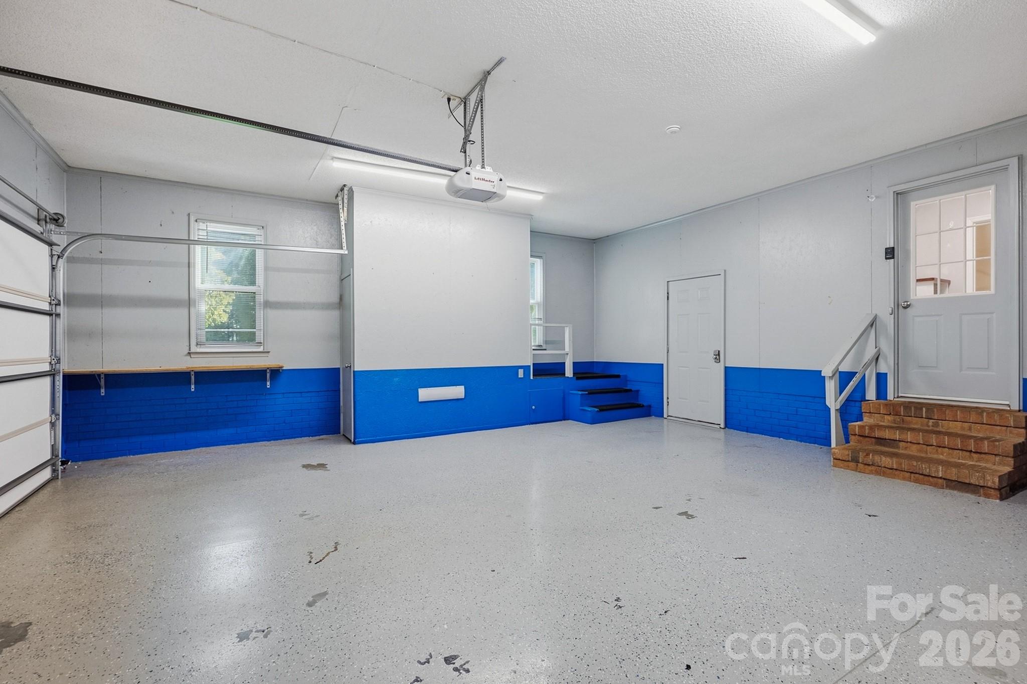 1307 Bennington Drive NW — Concord