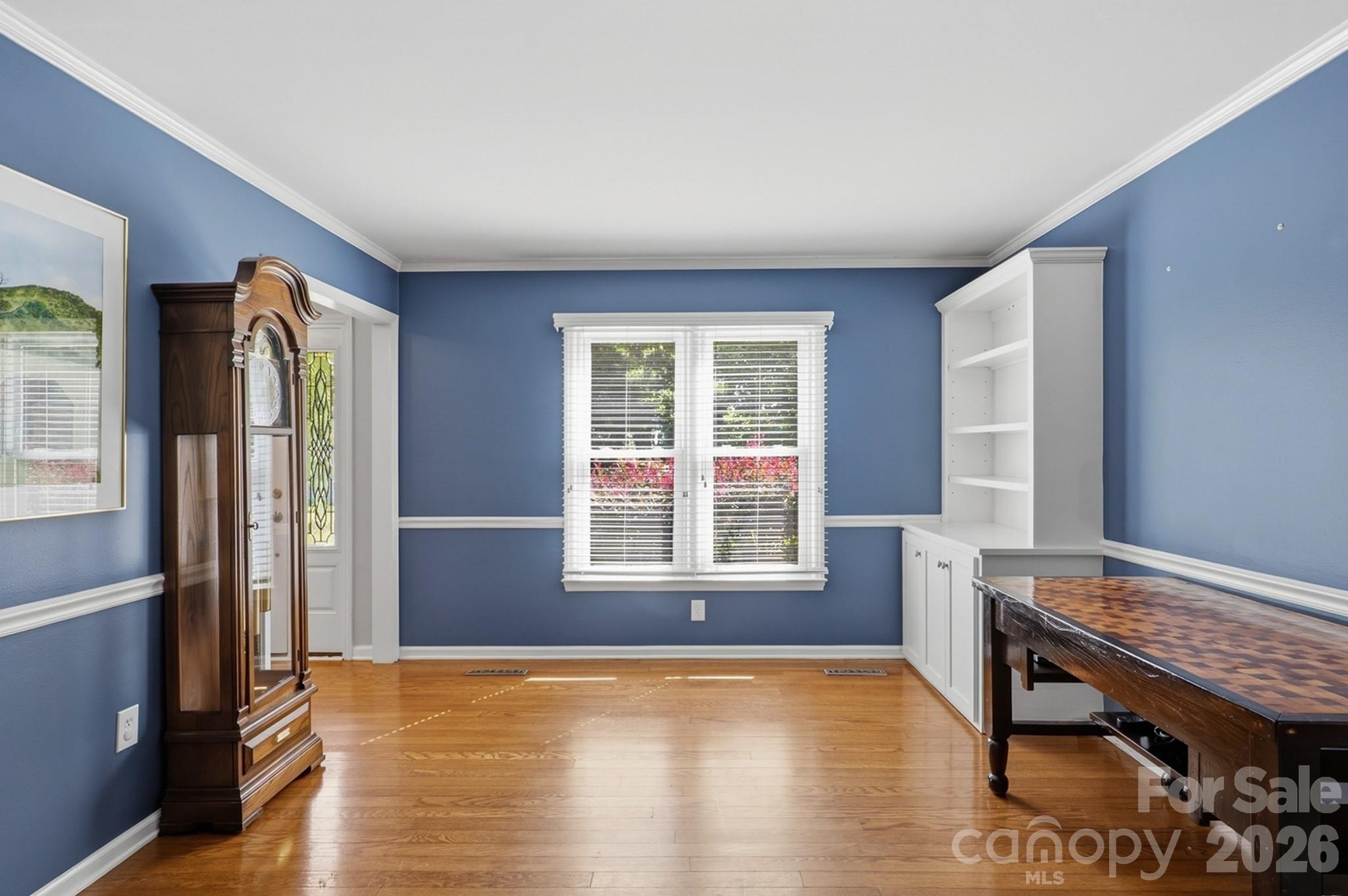 1307 Bennington Drive NW — Concord