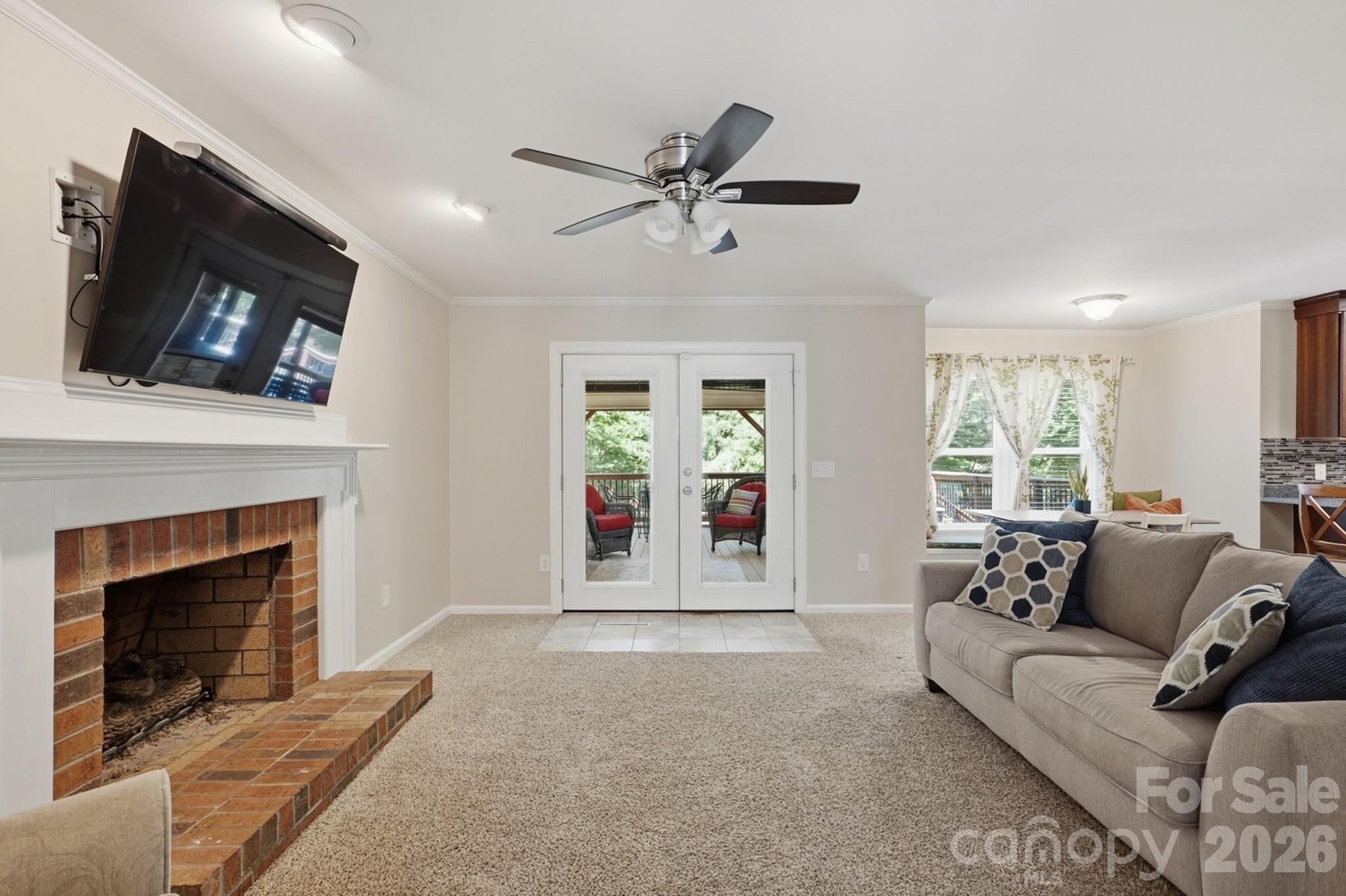1307 Bennington Drive NW — Concord