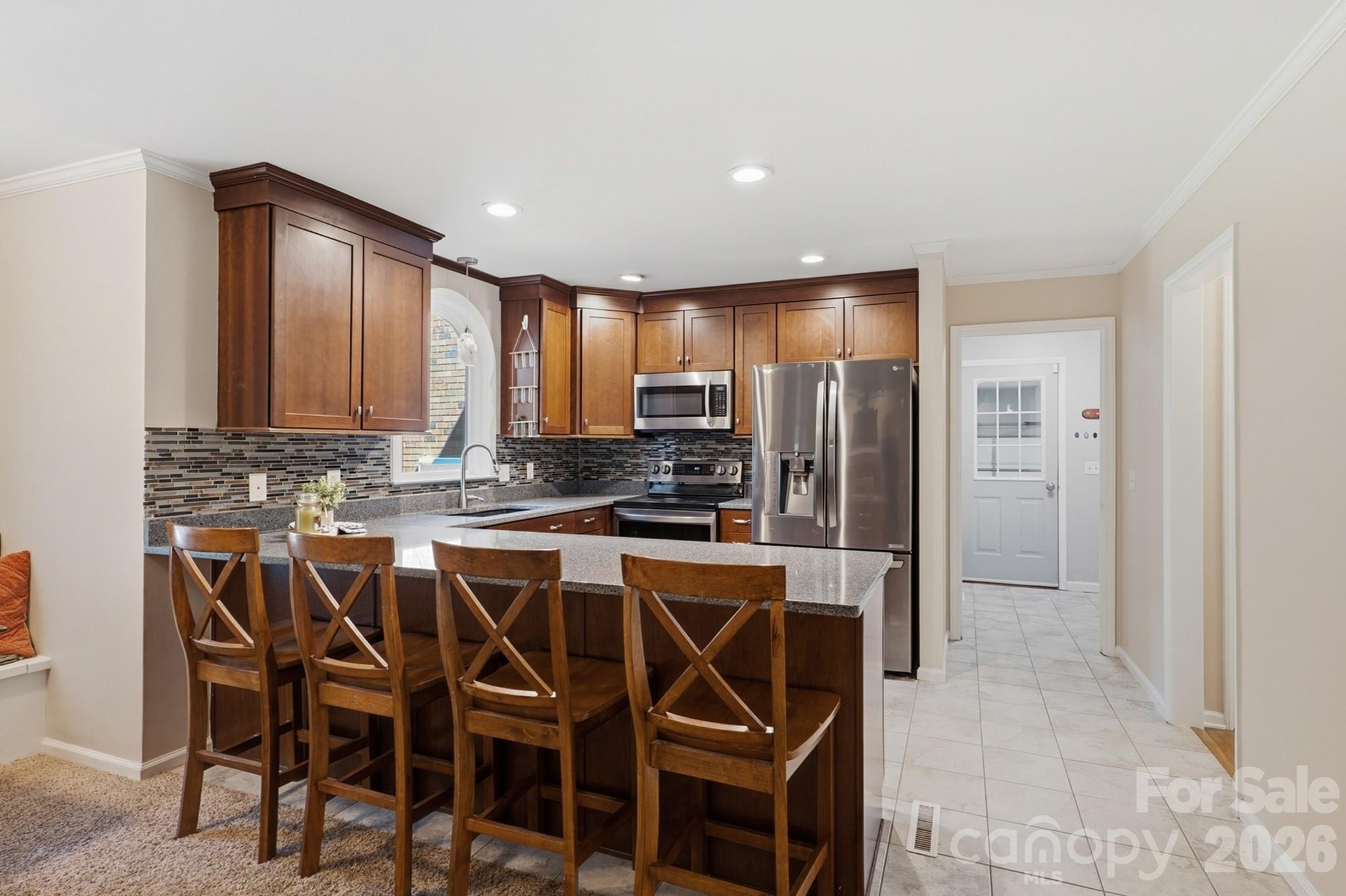 1307 Bennington Drive NW — Concord