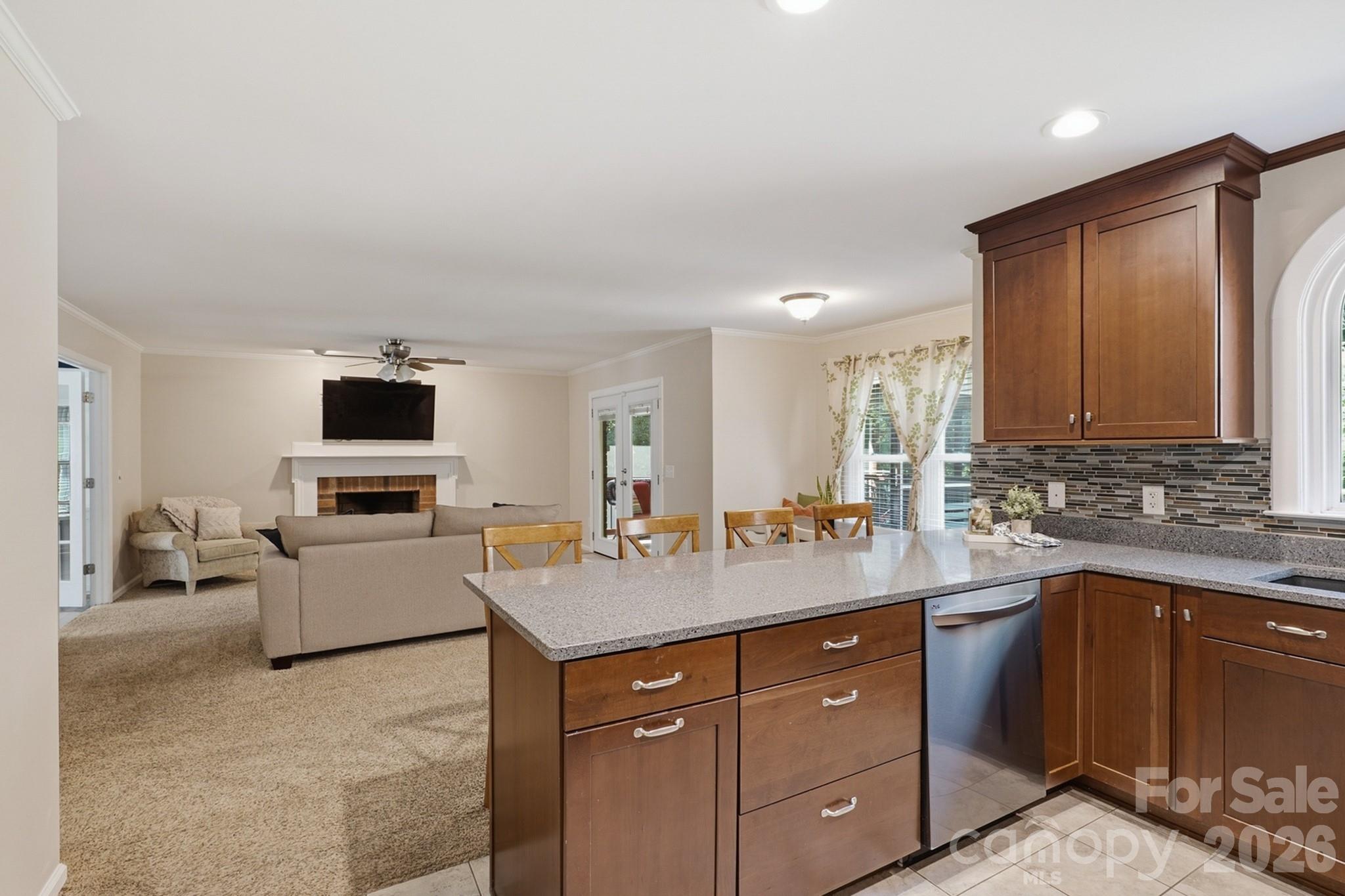 1307 Bennington Drive NW — Concord