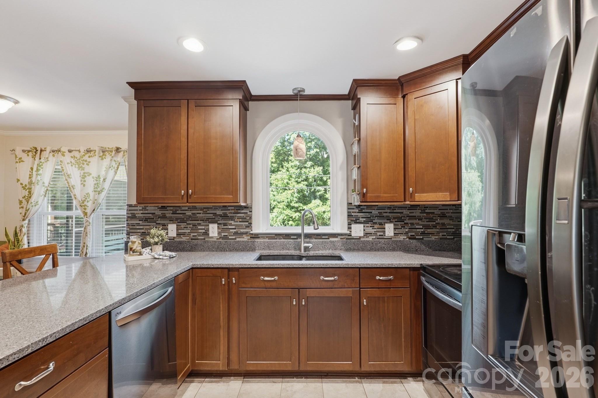 1307 Bennington Drive NW — Concord