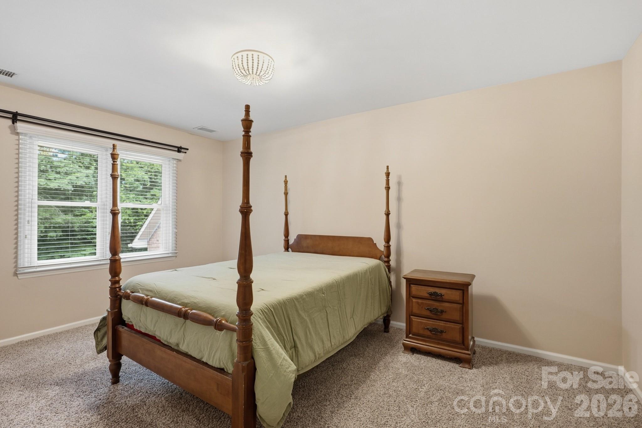 1307 Bennington Drive NW — Concord