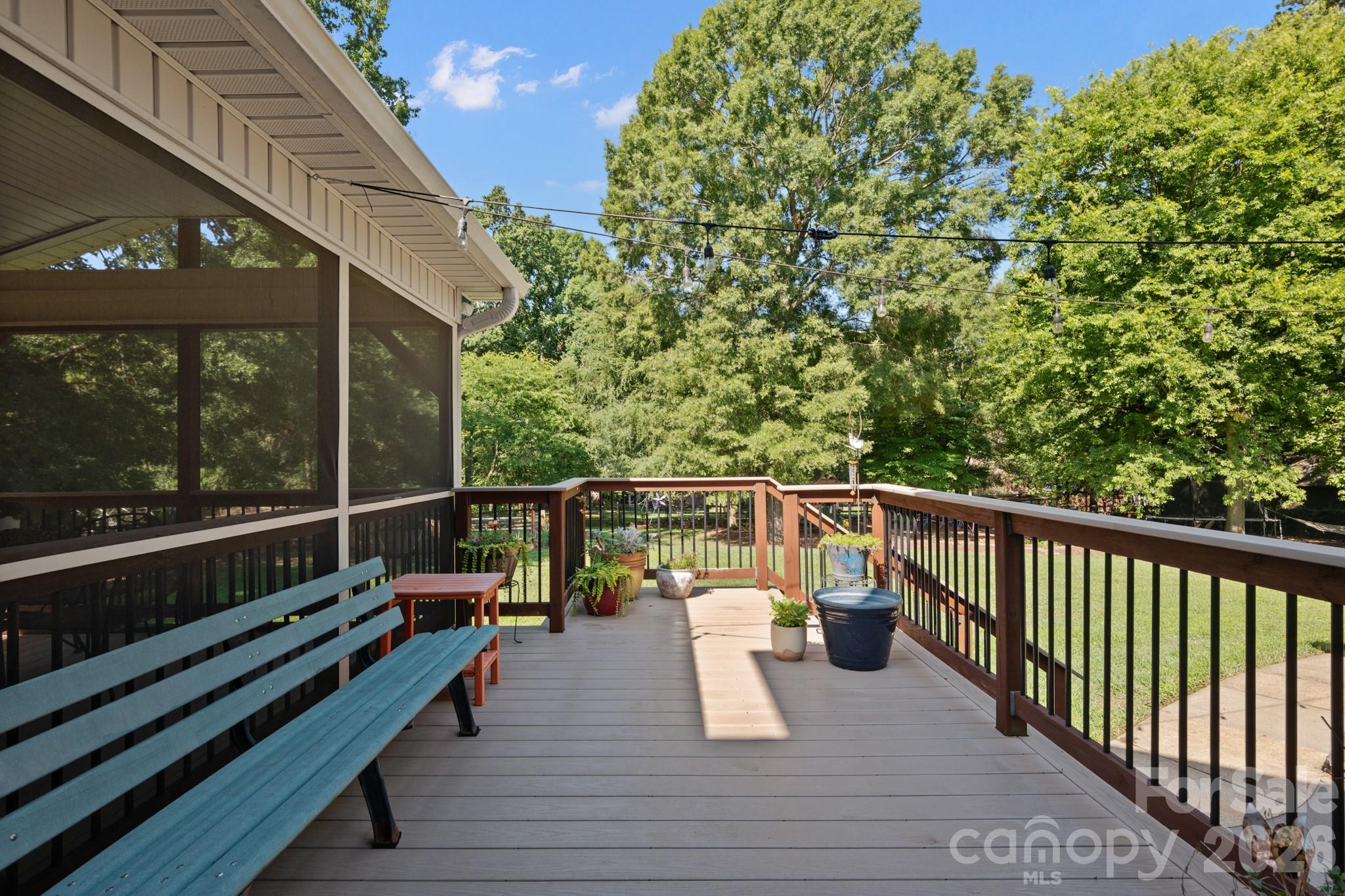 1307 Bennington Drive NW — Concord