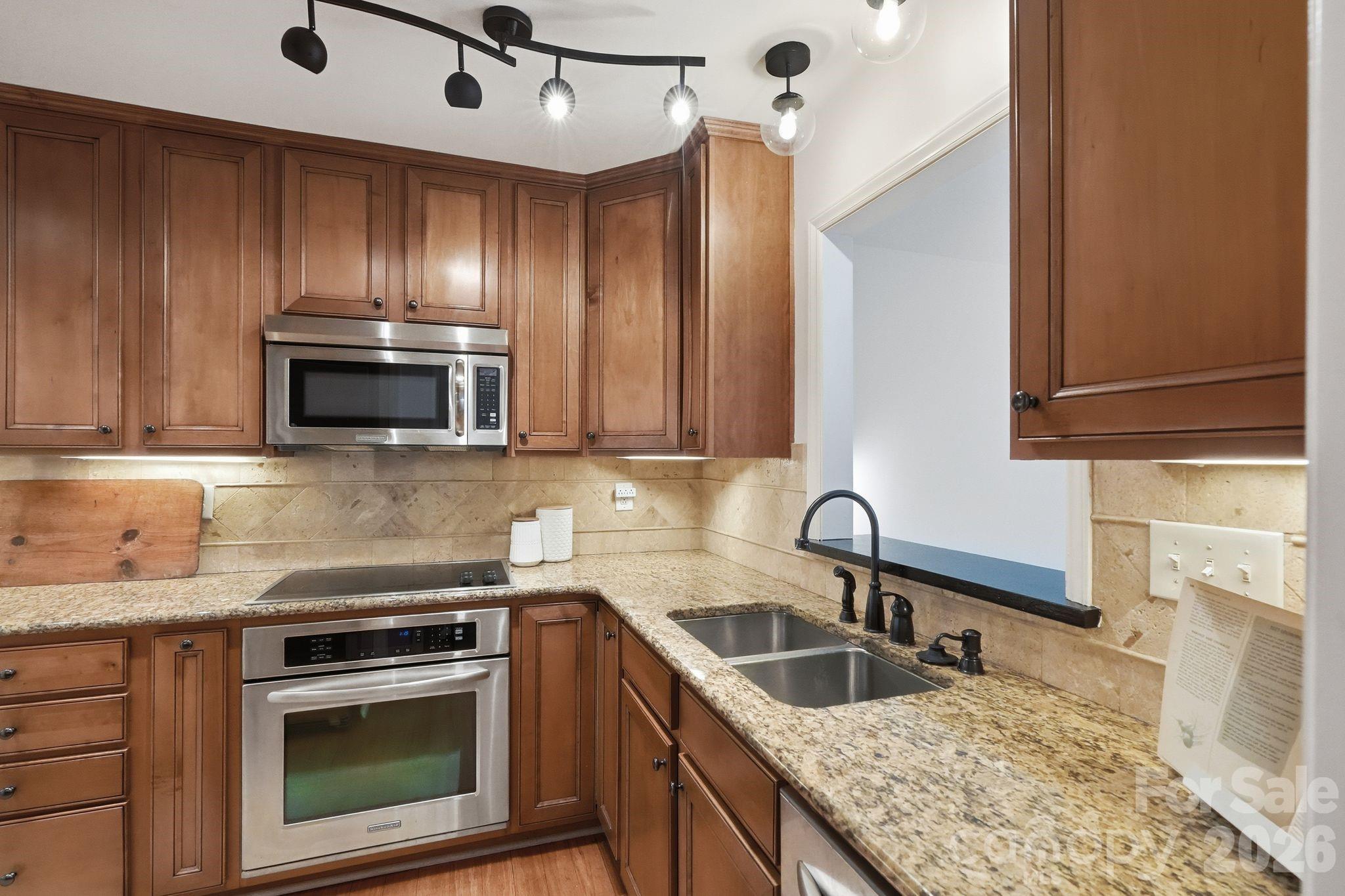 510 N Poplar Street #C — Charlotte