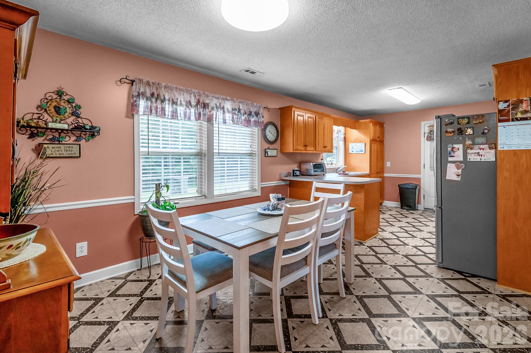 2795 Cane Mill Road — Lancaster