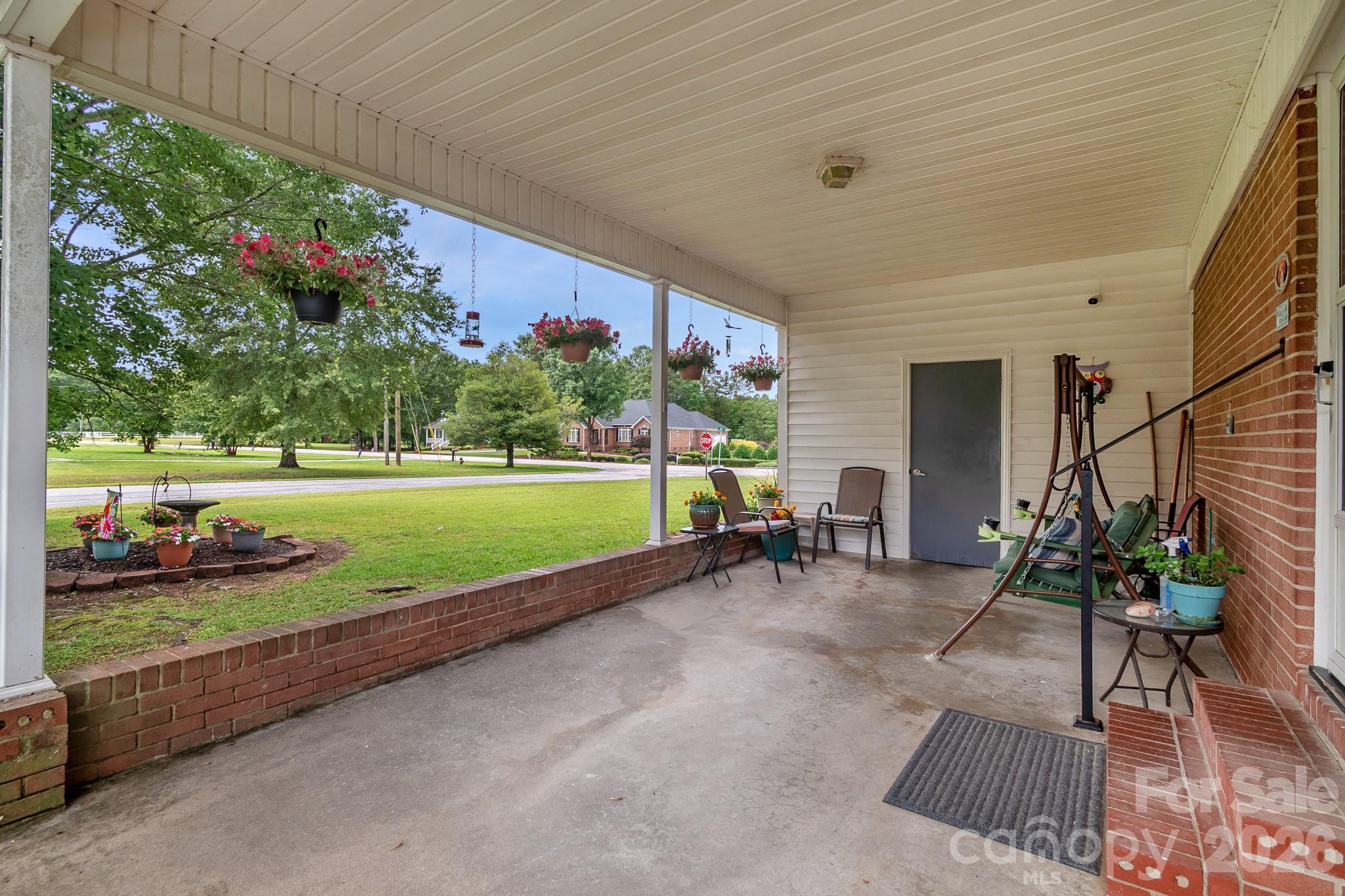 2795 Cane Mill Road — Lancaster