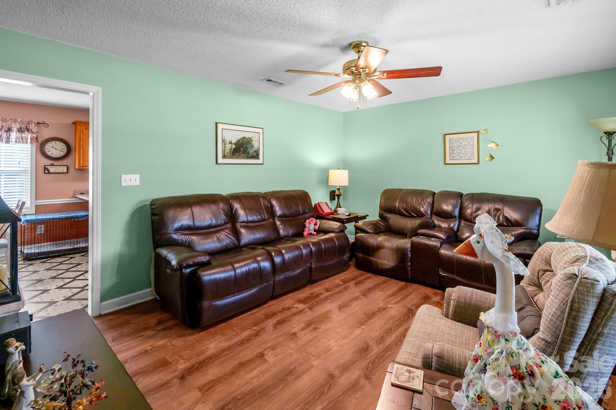 2795 Cane Mill Road — Lancaster