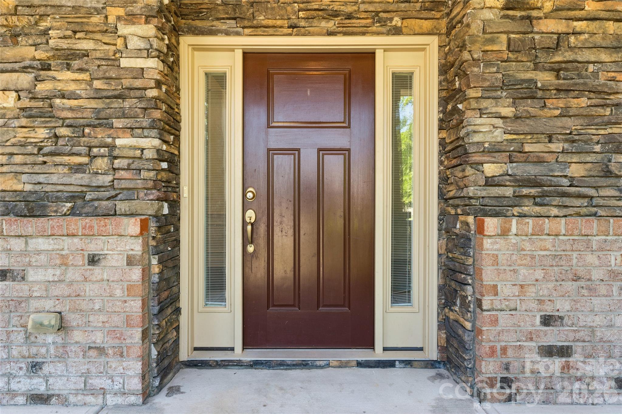 119 Heron Cove Loop — Mooresville