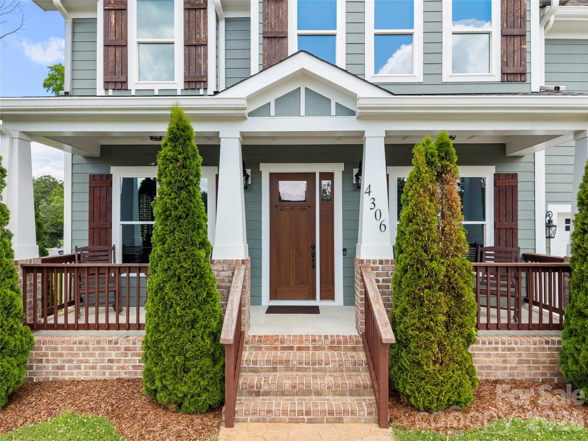 4306 Rolling Acres Road — Charlotte