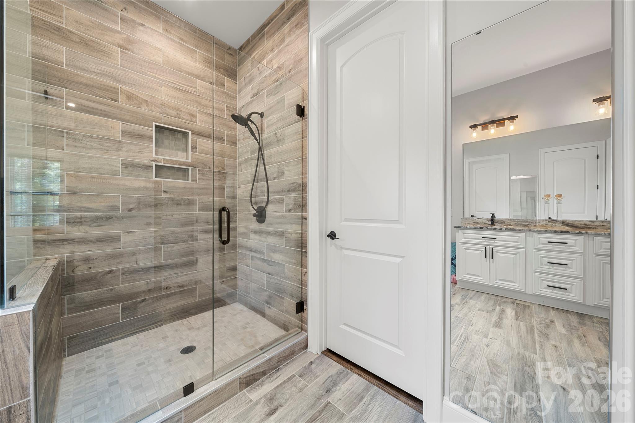 4306 Rolling Acres Road — Charlotte