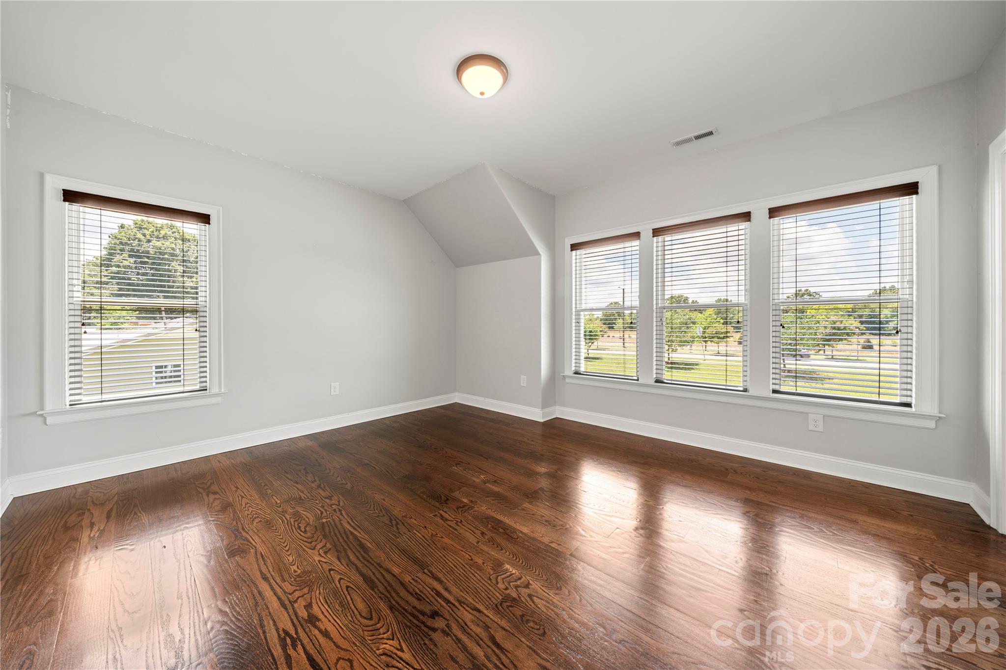 4306 Rolling Acres Road — Charlotte