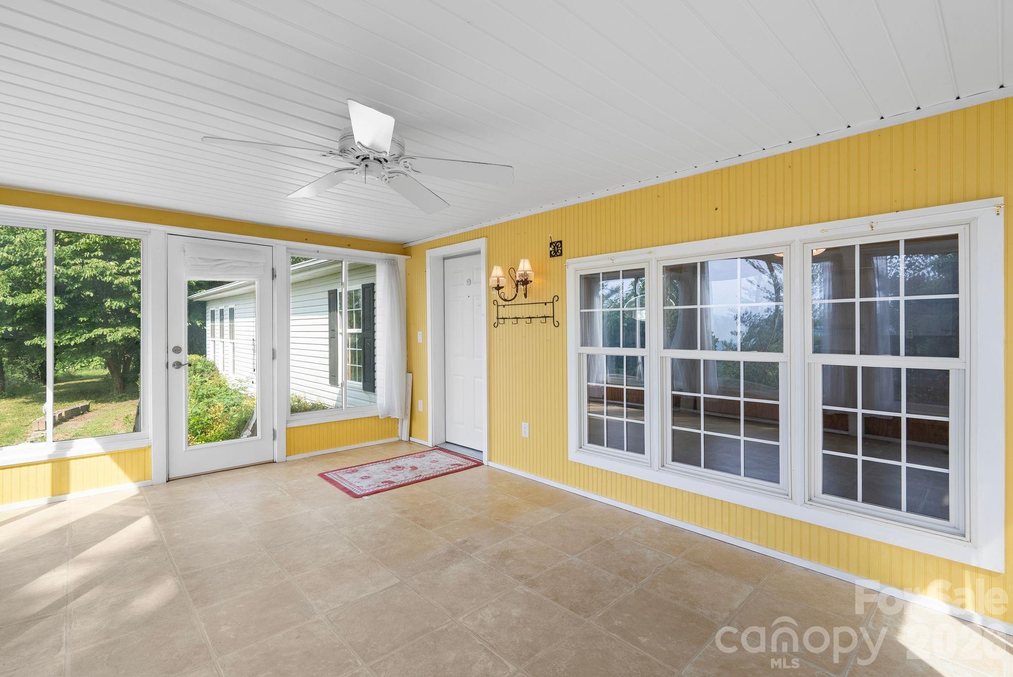133 Spivey Mountain Road — Asheville