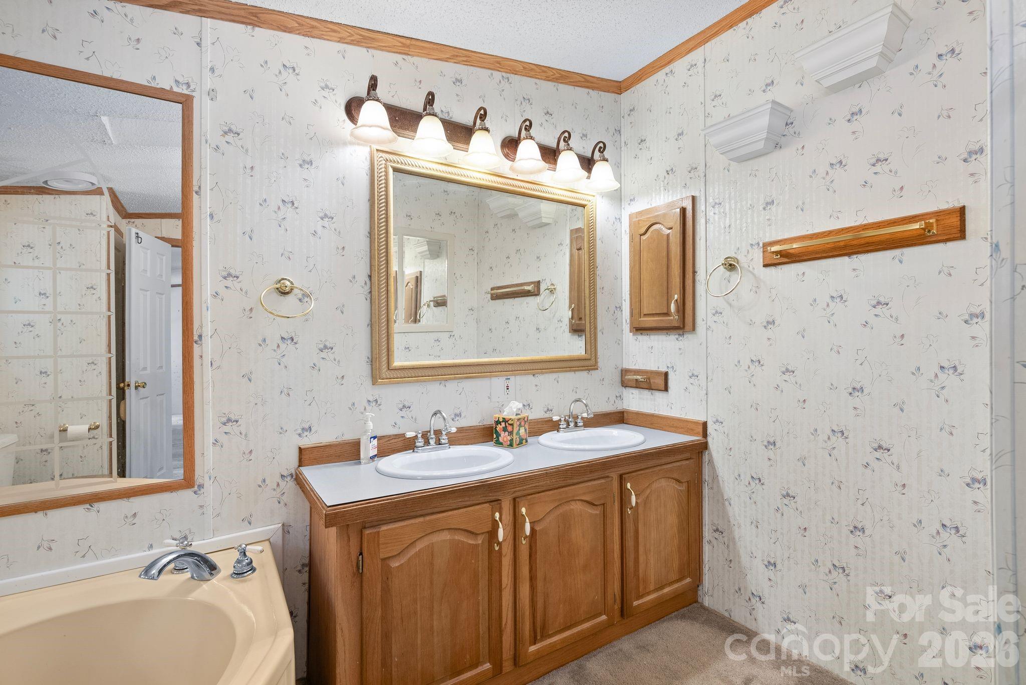133 Spivey Mountain Road — Asheville
