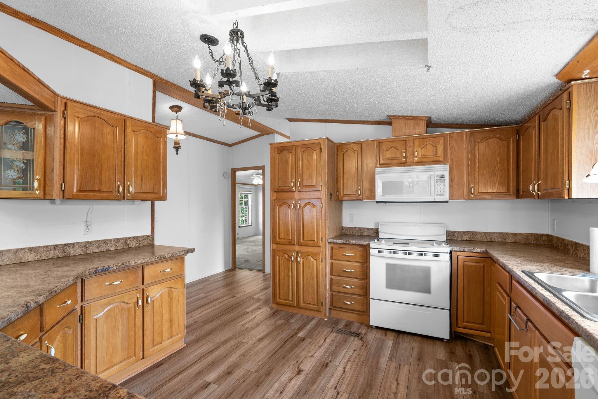 133 Spivey Mountain Road — Asheville
