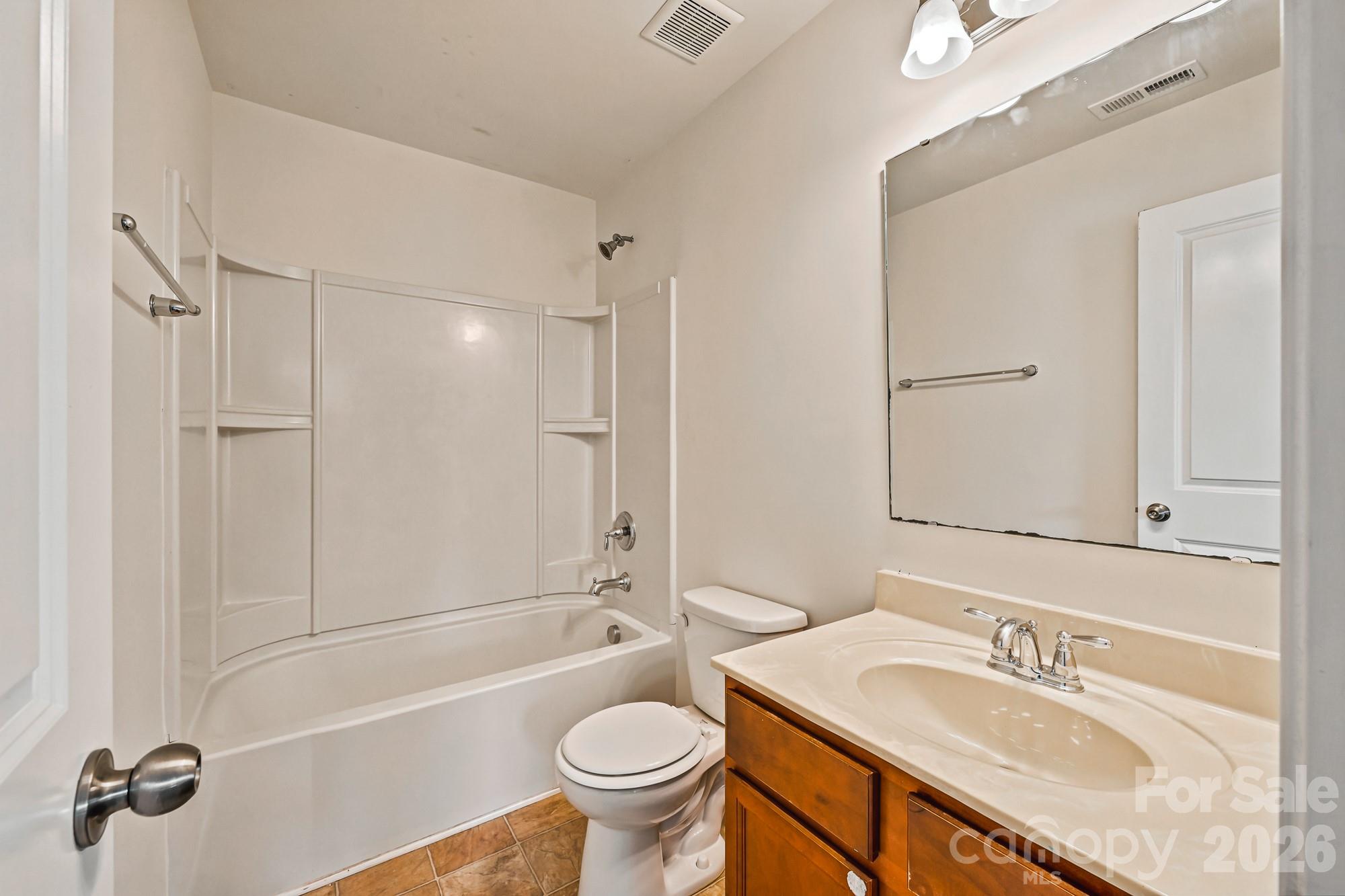 3922 Northerly Island Court — Gastonia