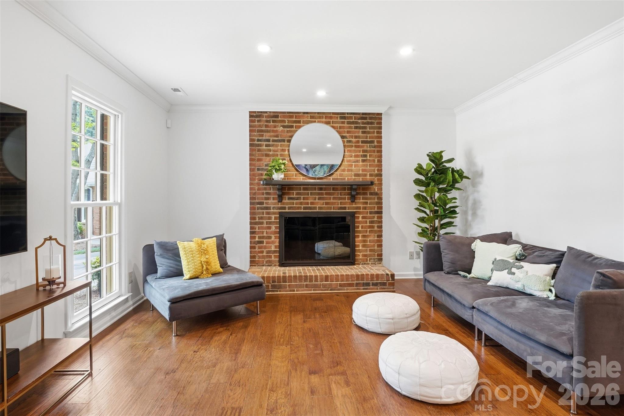 516 Eastville Court — Matthews