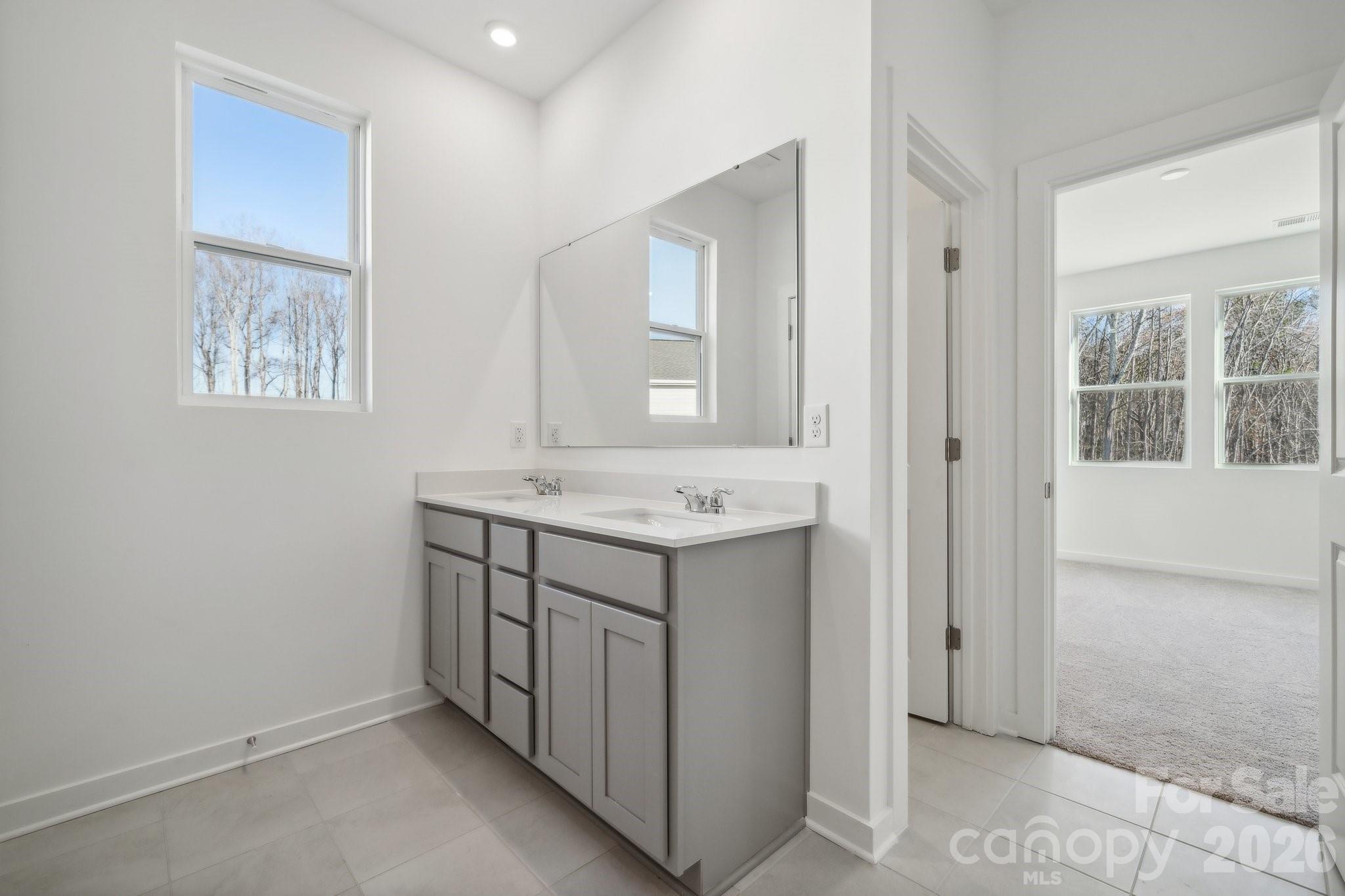 365 Ladue Lane — Salisbury