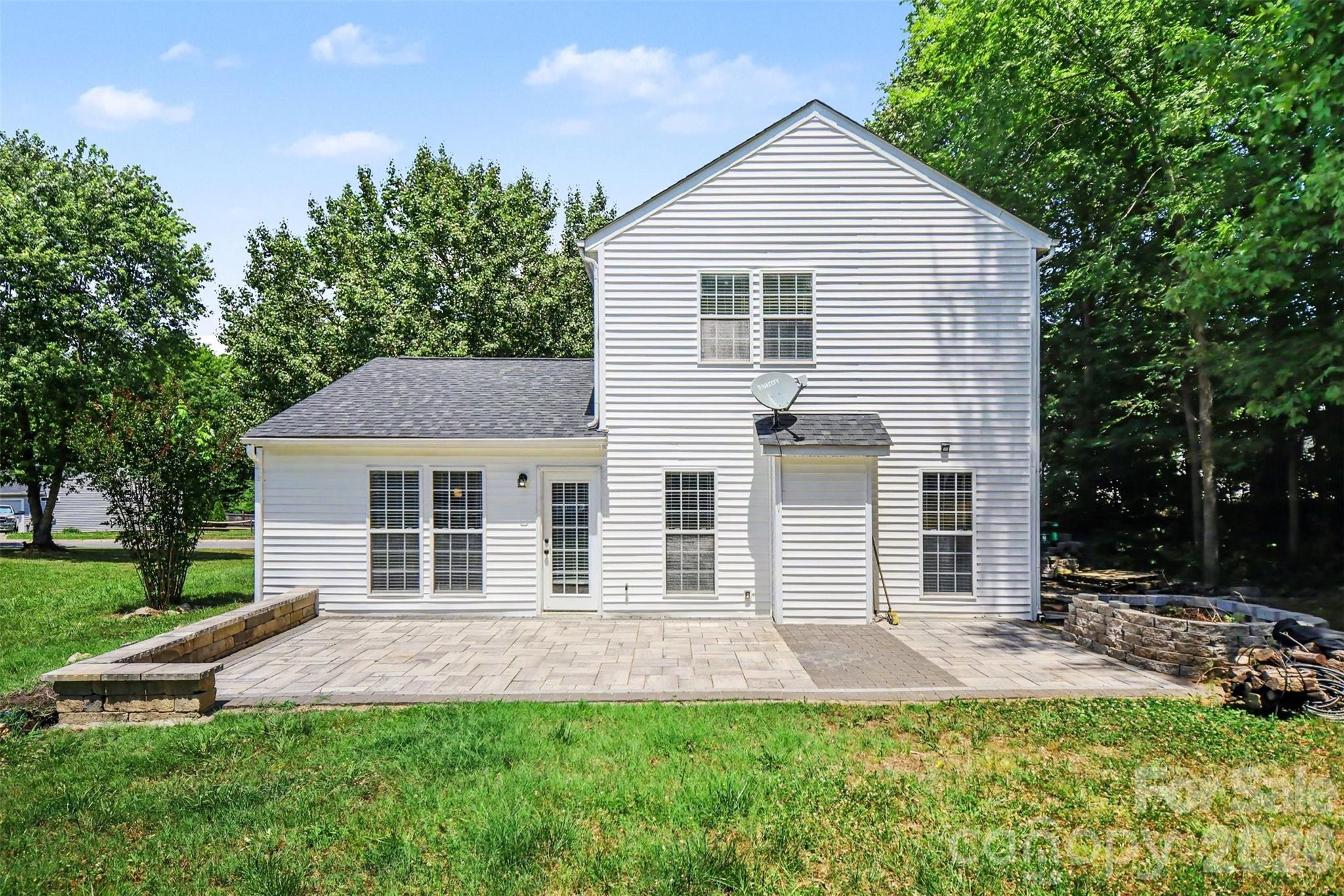 1131 Morning Glory Drive — Charlotte
