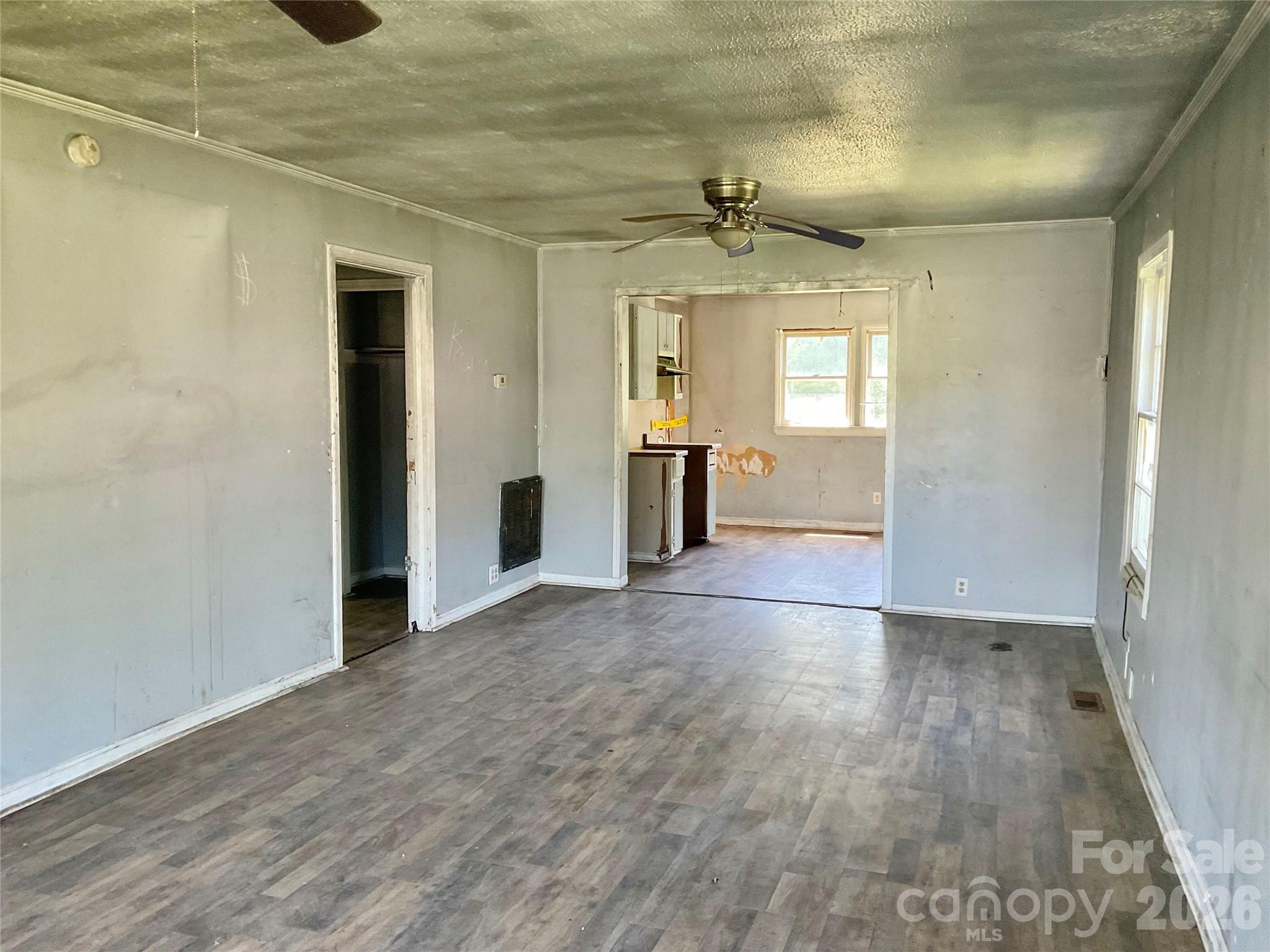 1024 Catawba Street — Lincolnton