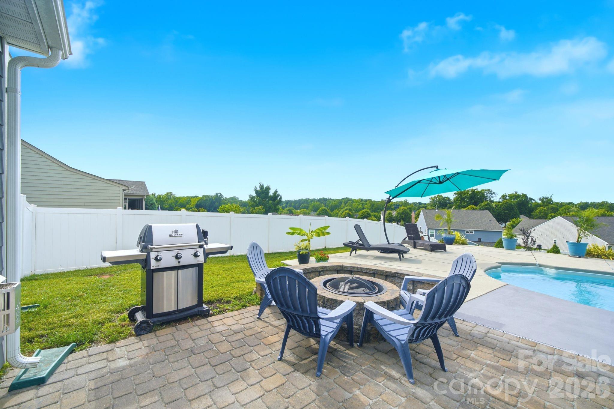 110 Caversham Drive — Mooresville