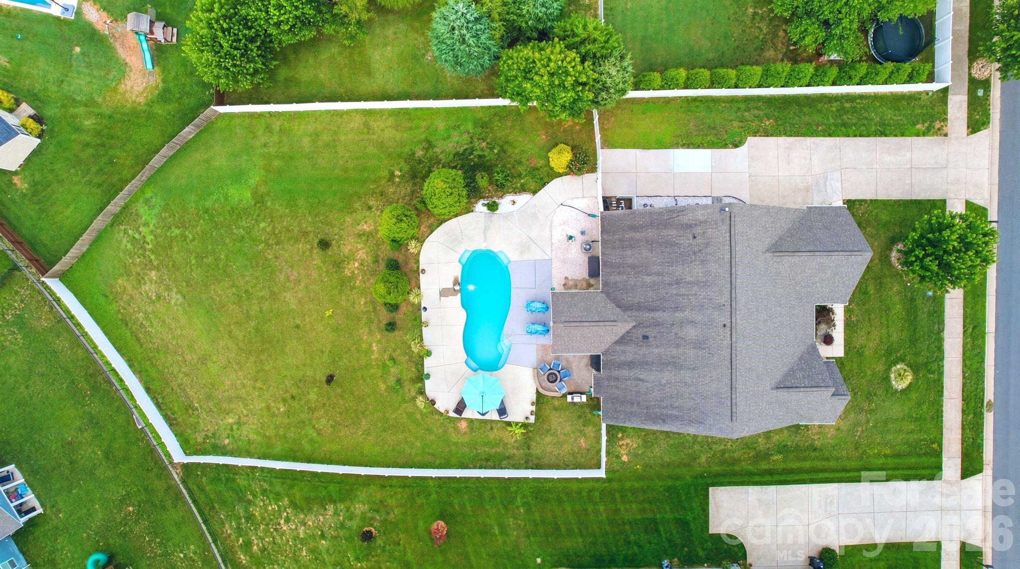 110 Caversham Drive — Mooresville