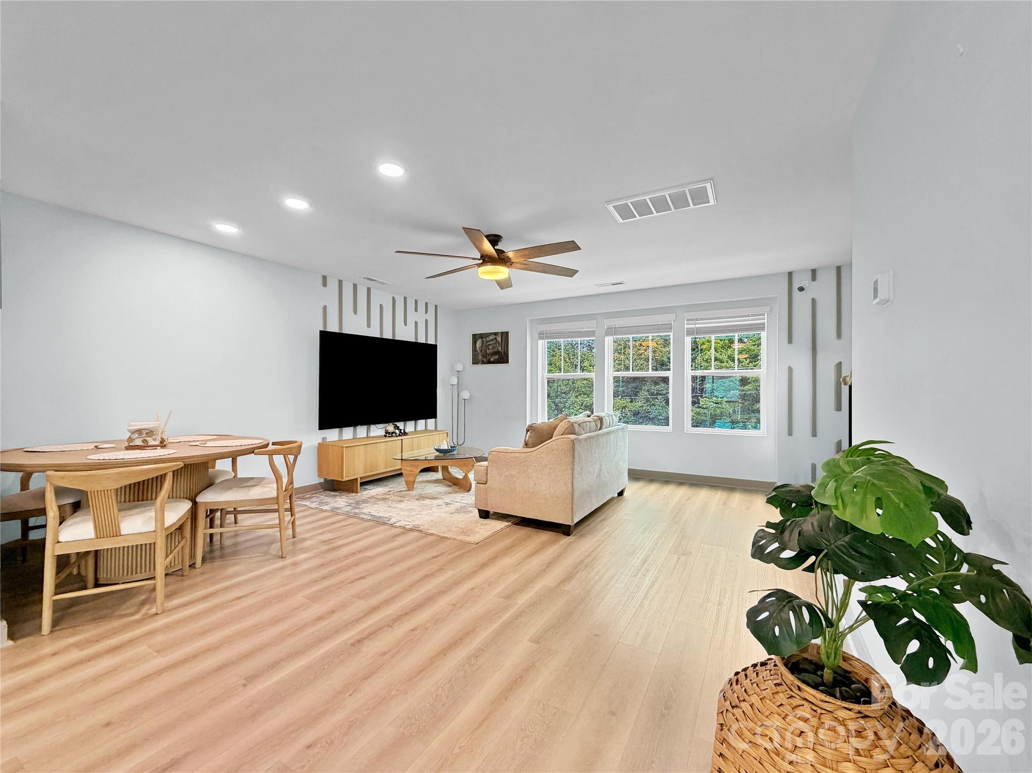 8260 Waxhaw Highway — Waxhaw